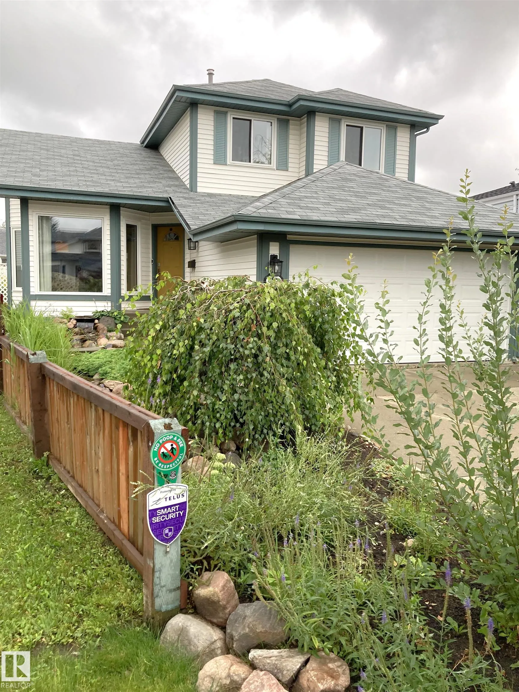 47 LILAC Crescent