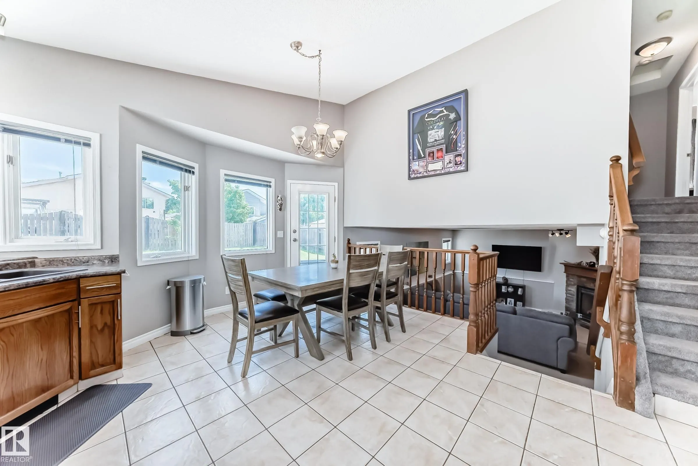 16 DESMARAIS Crescent