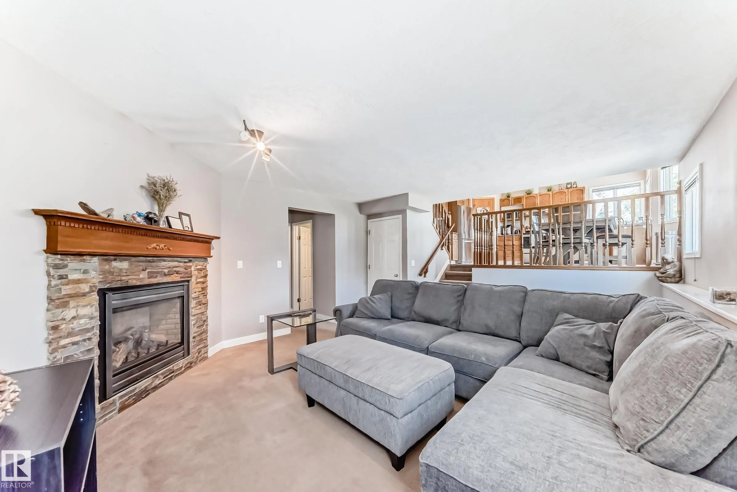 16 DESMARAIS Crescent