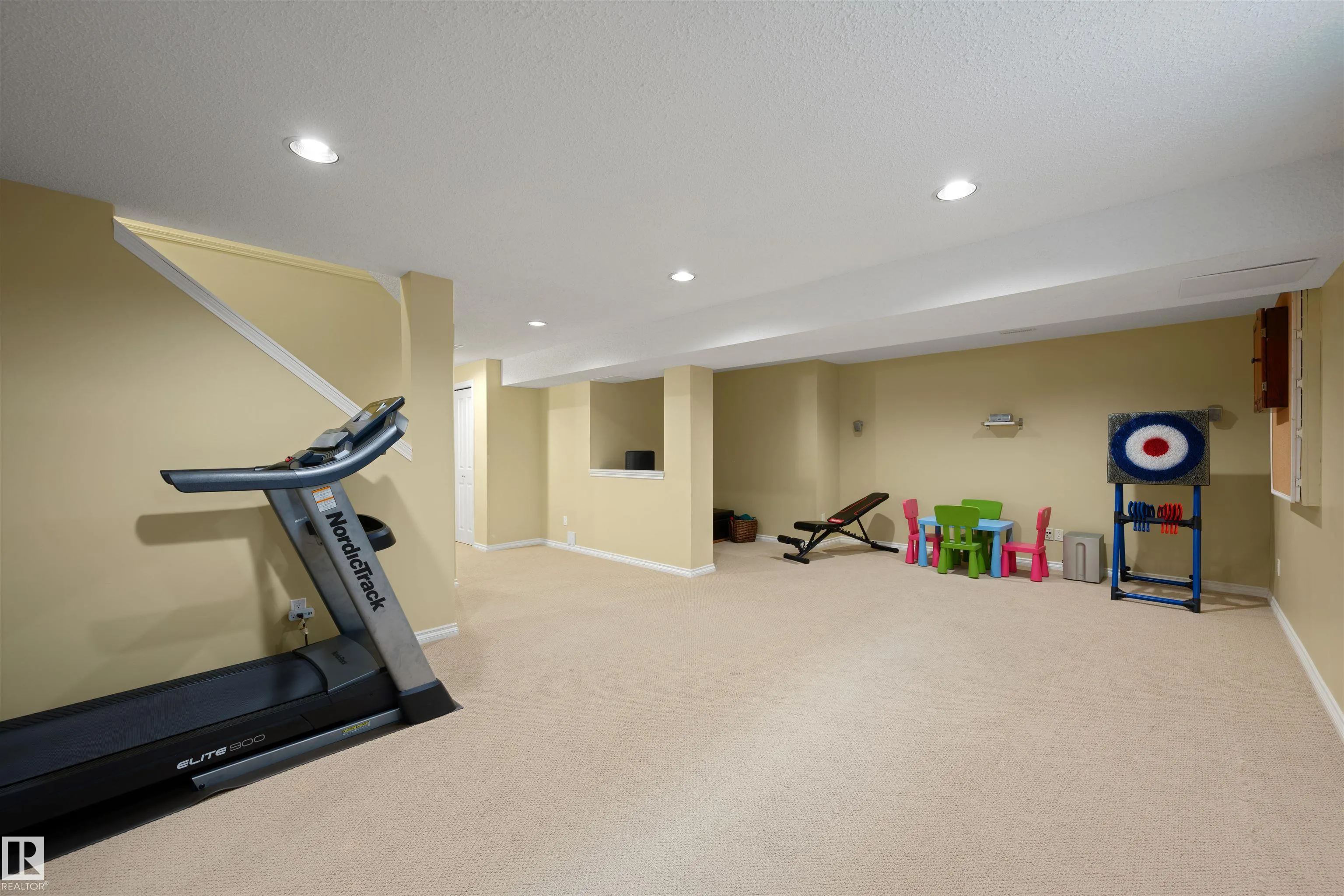 355 BURTON Road