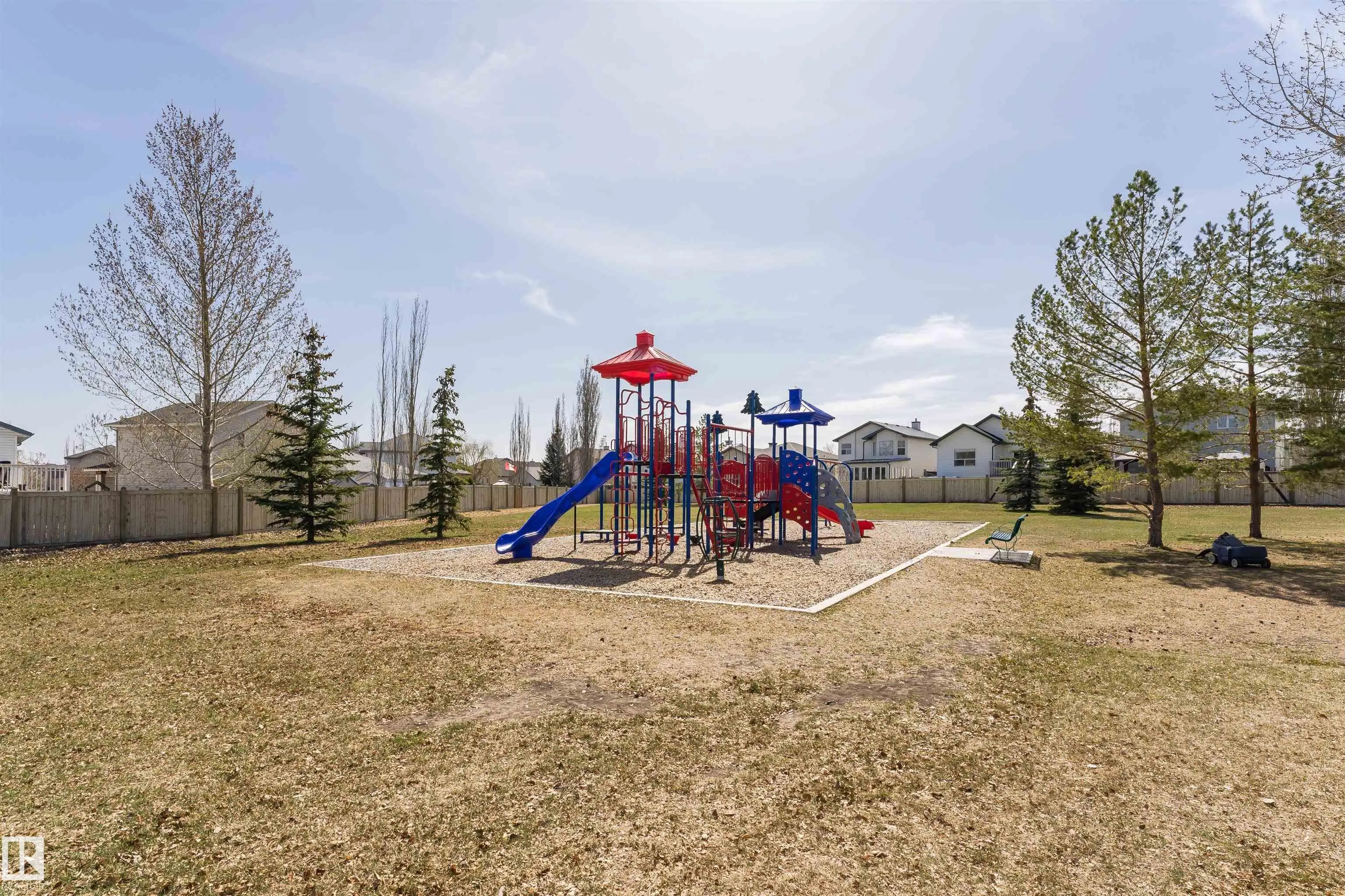 173 LAKEWOOD Drive