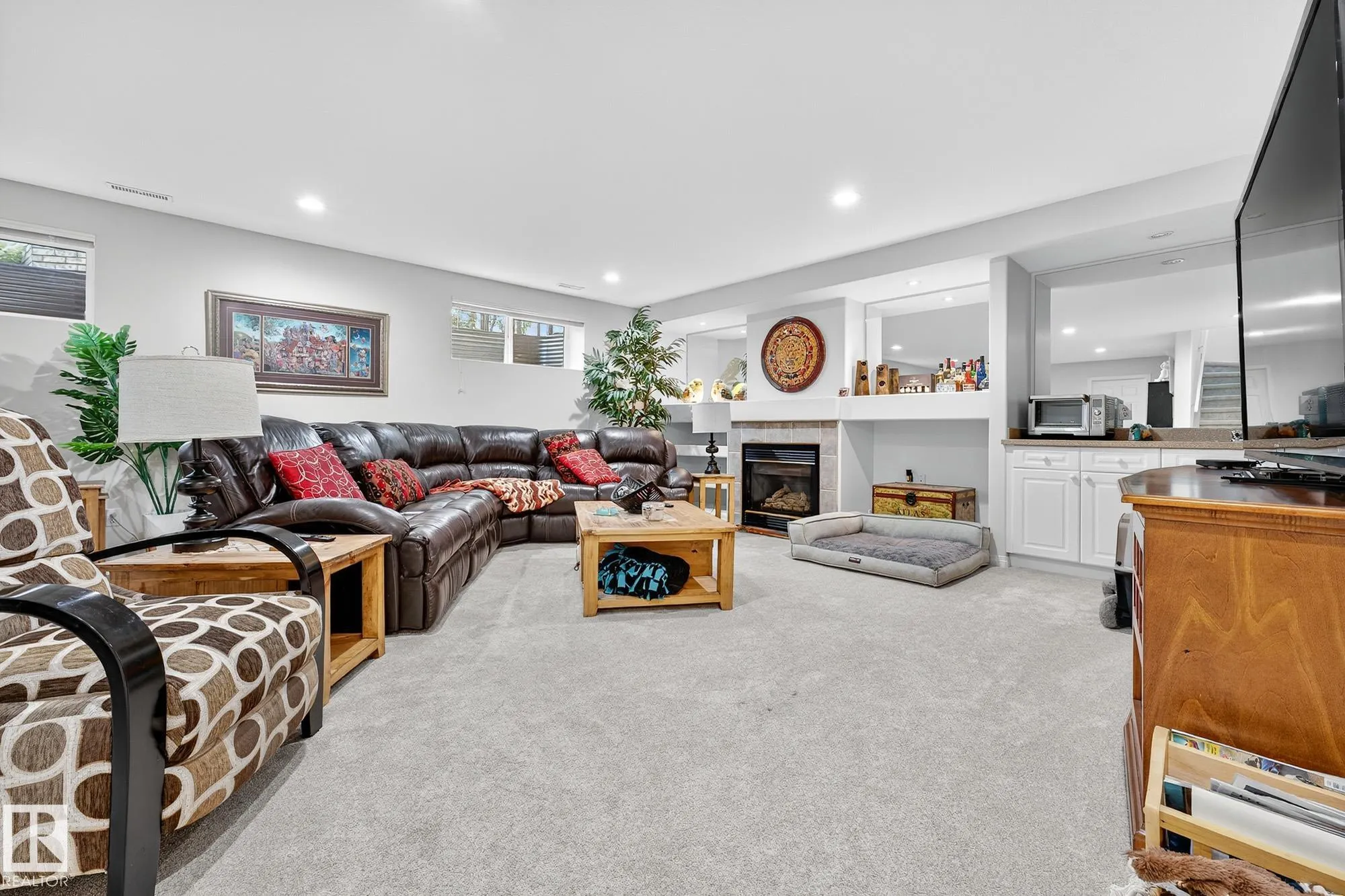 26 OSBORNE Close