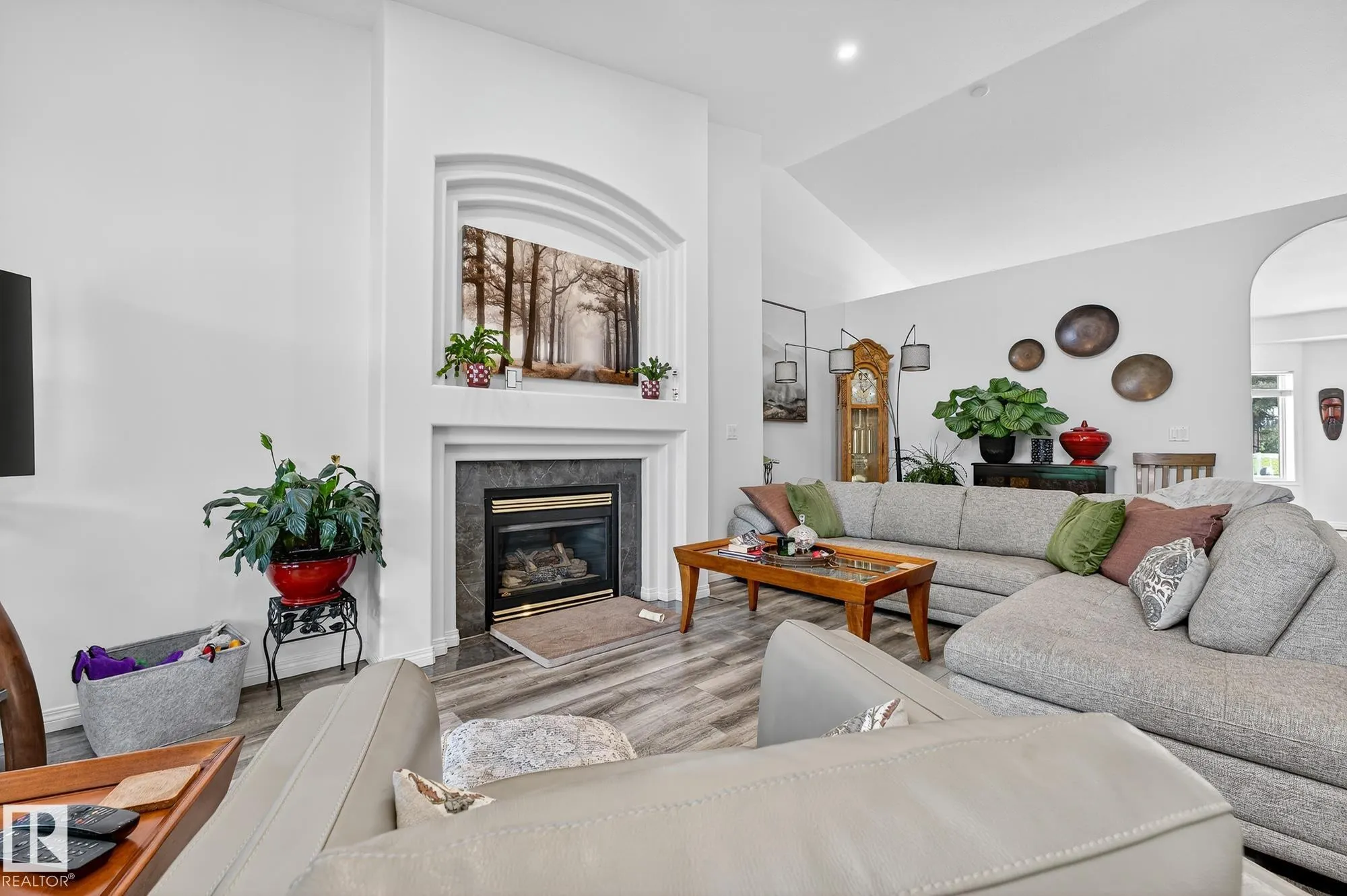 26 OSBORNE Close