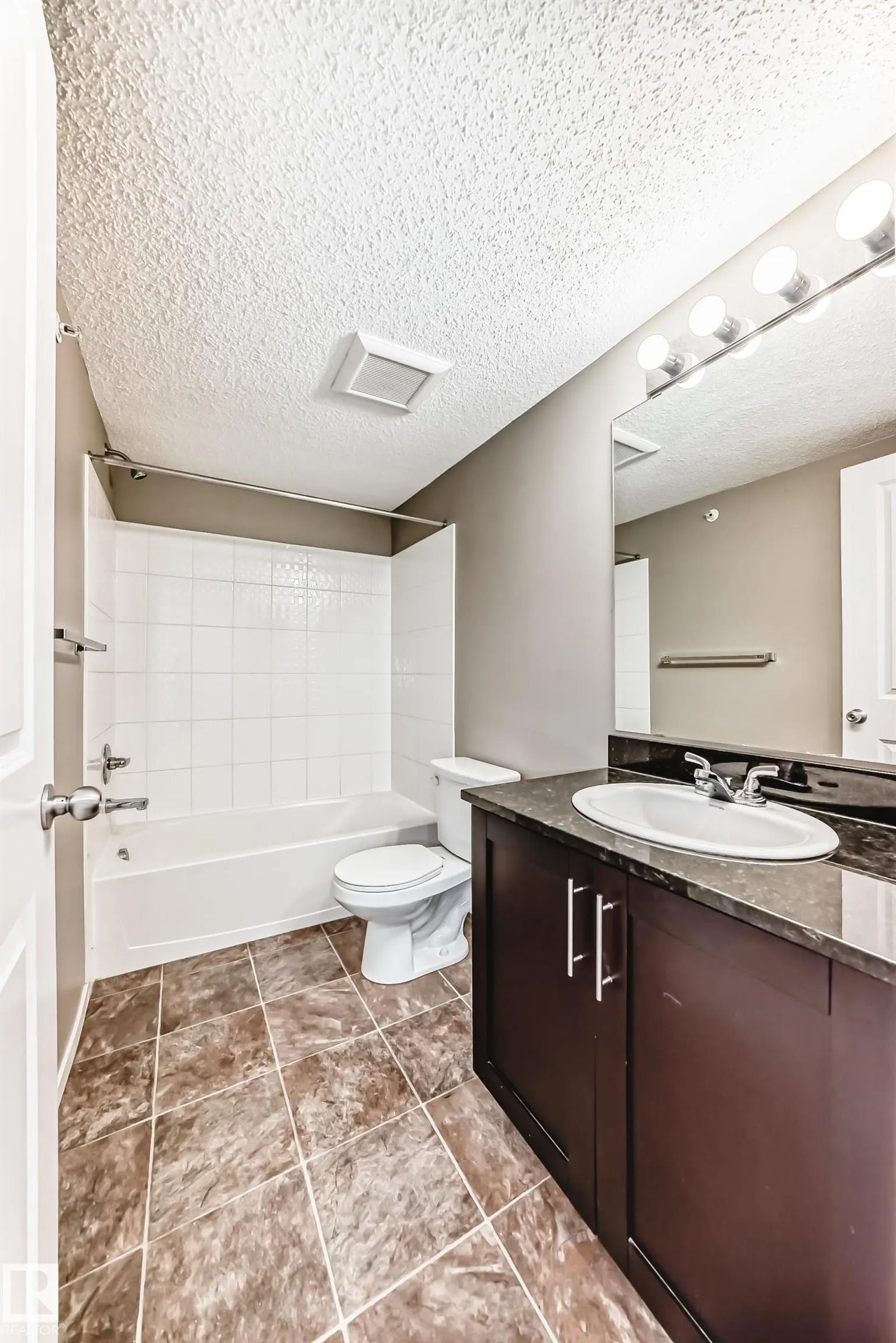 3315 JAMES MOWATT Trail