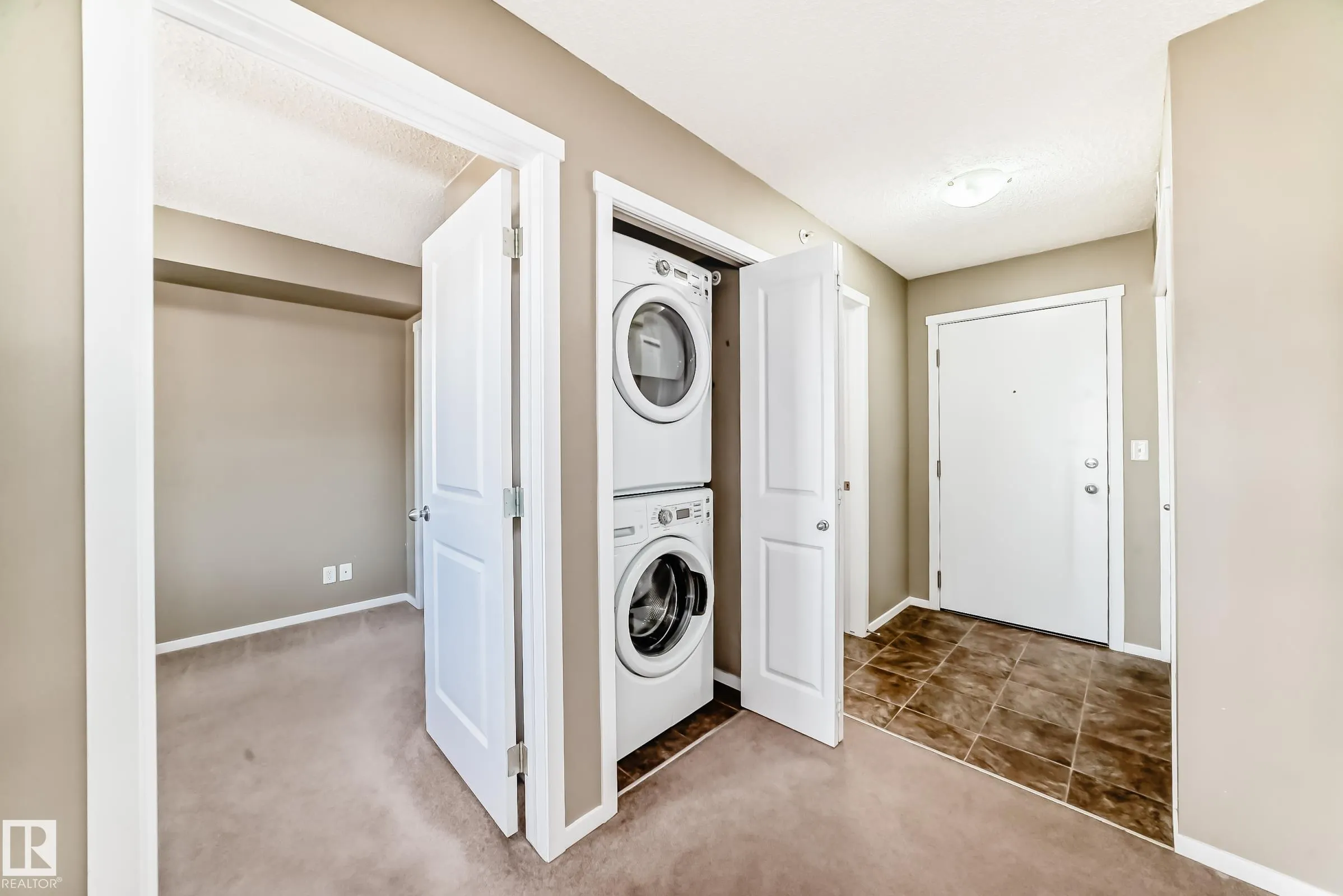 3315 JAMES MOWATT Trail