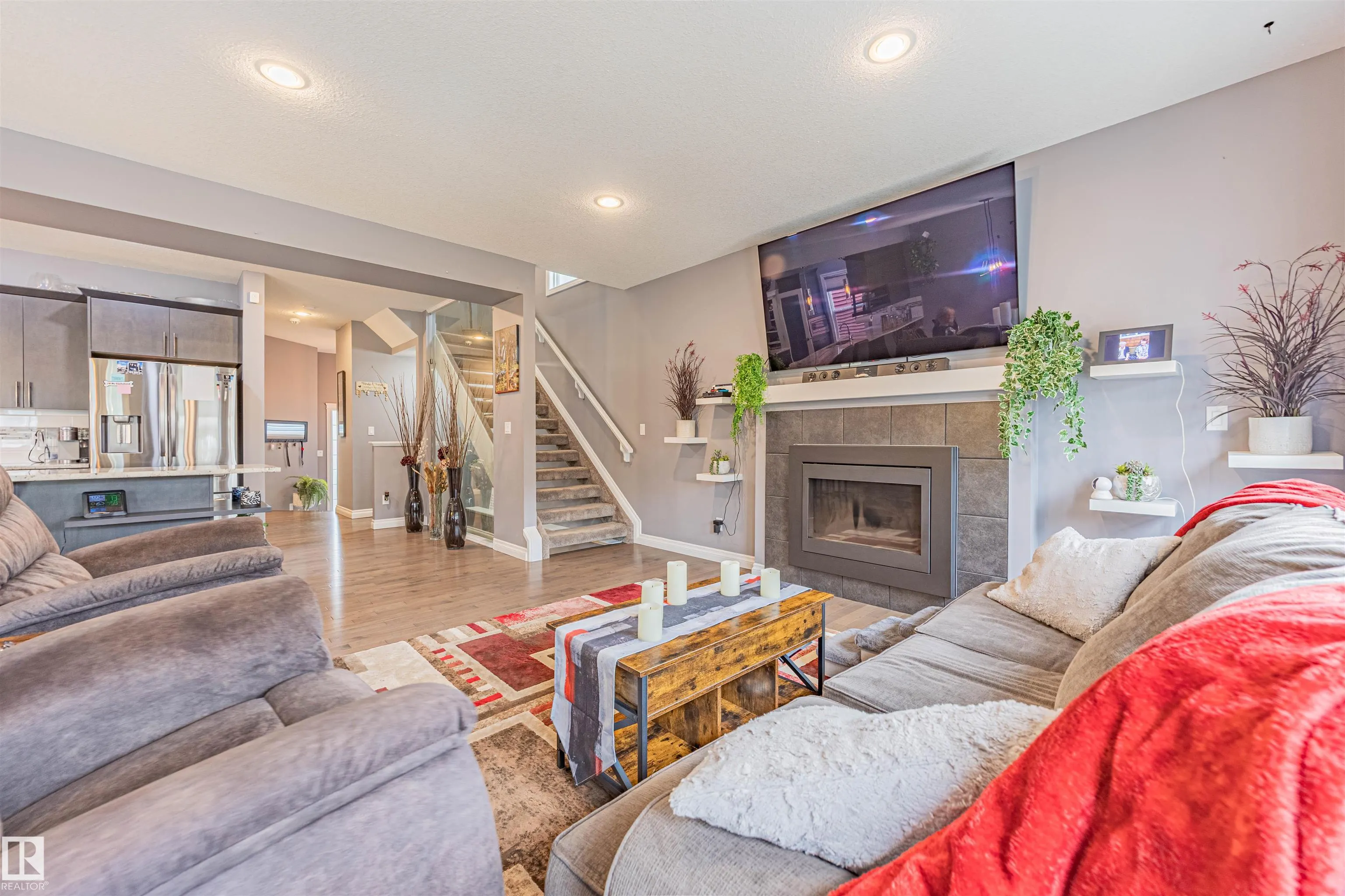 387 Simpkins Wynd