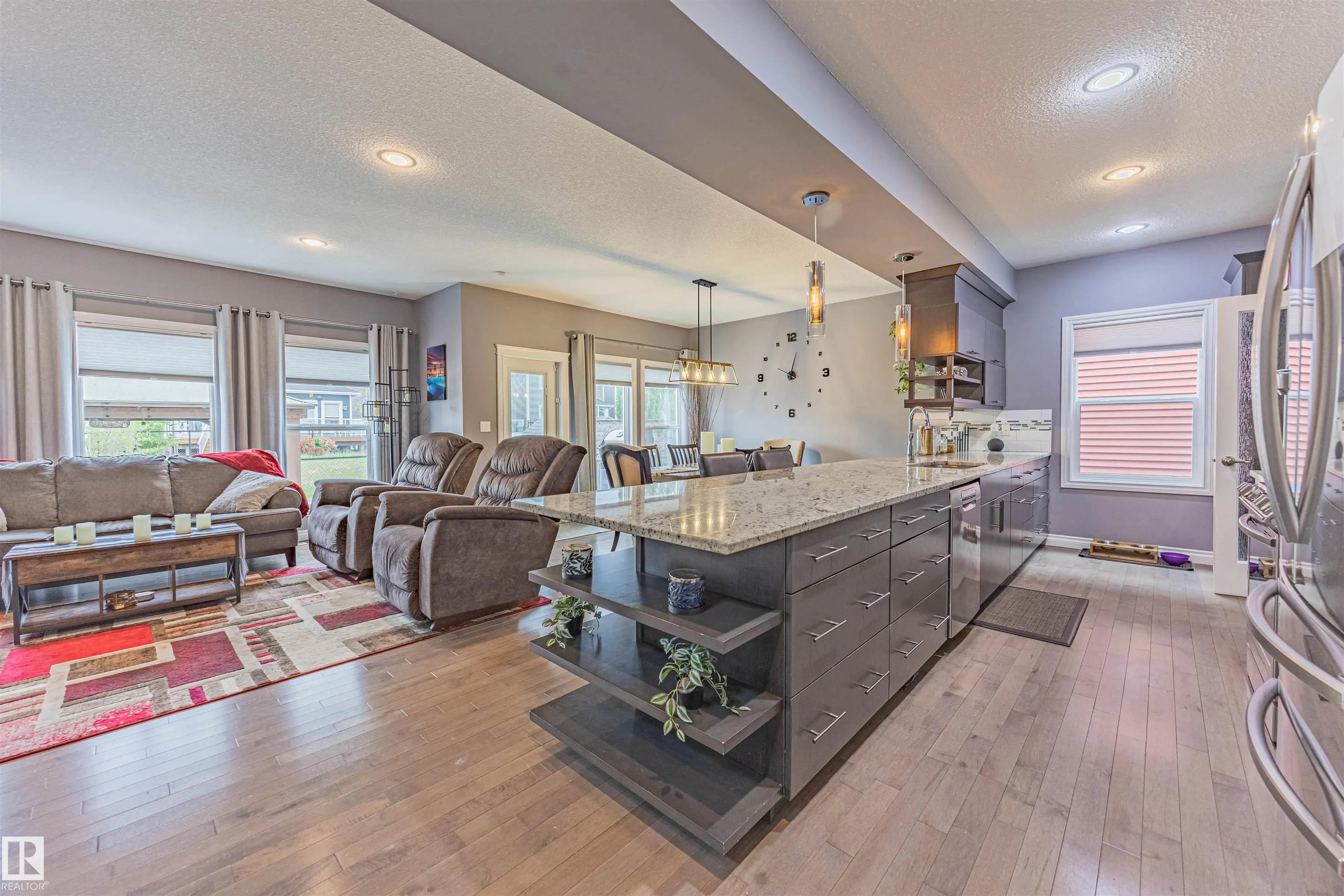 387 Simpkins Wynd