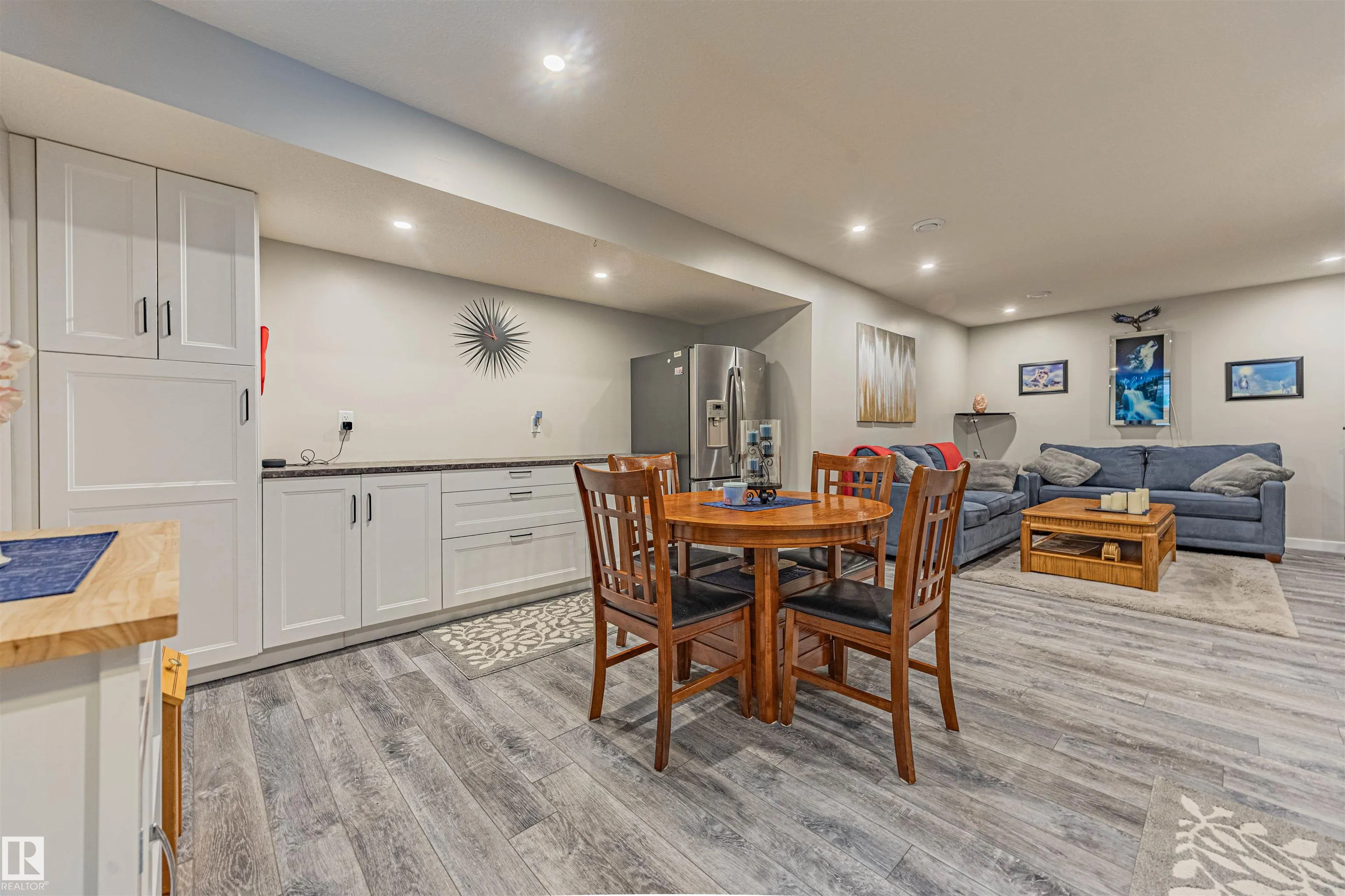 387 Simpkins Wynd
