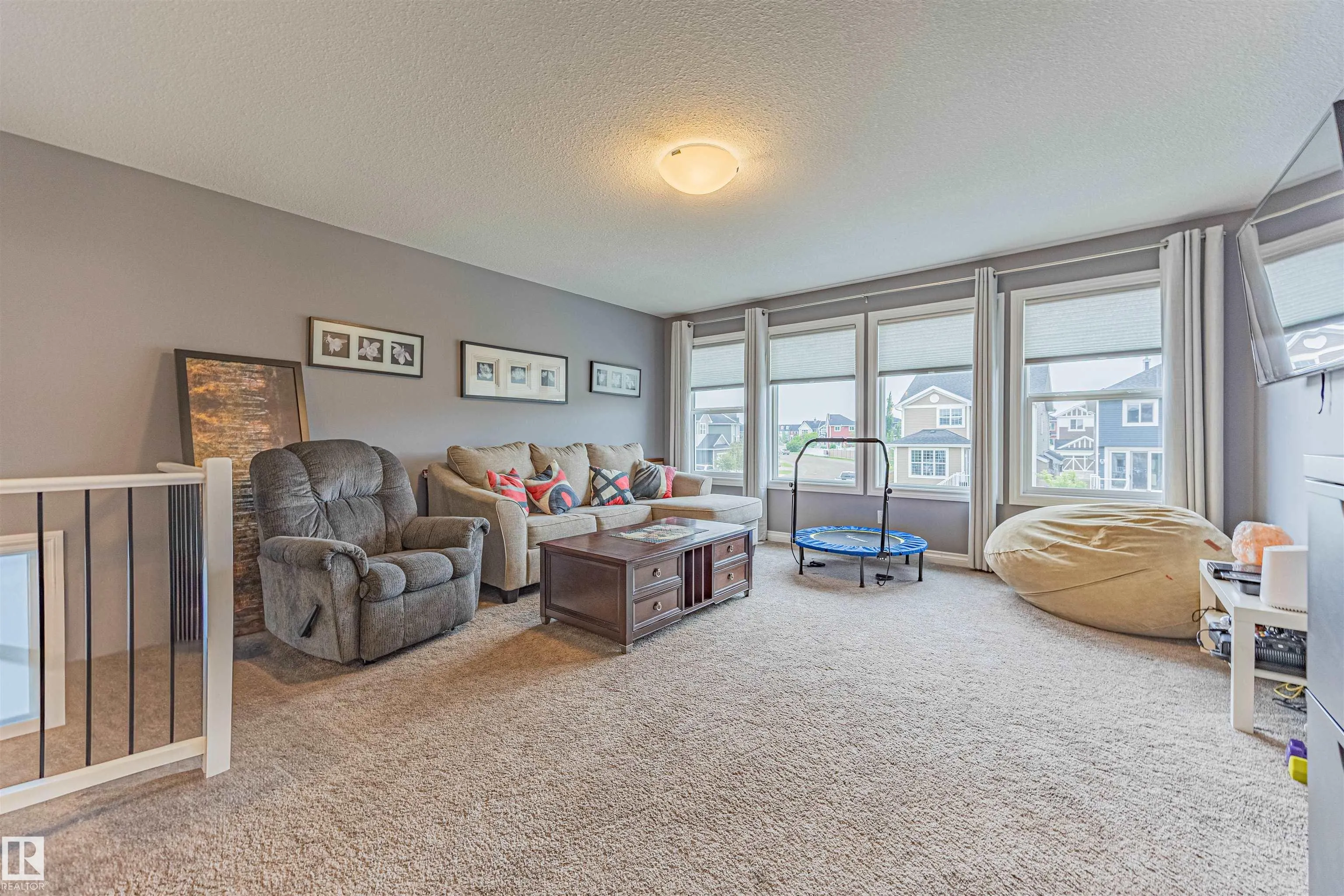 387 Simpkins Wynd