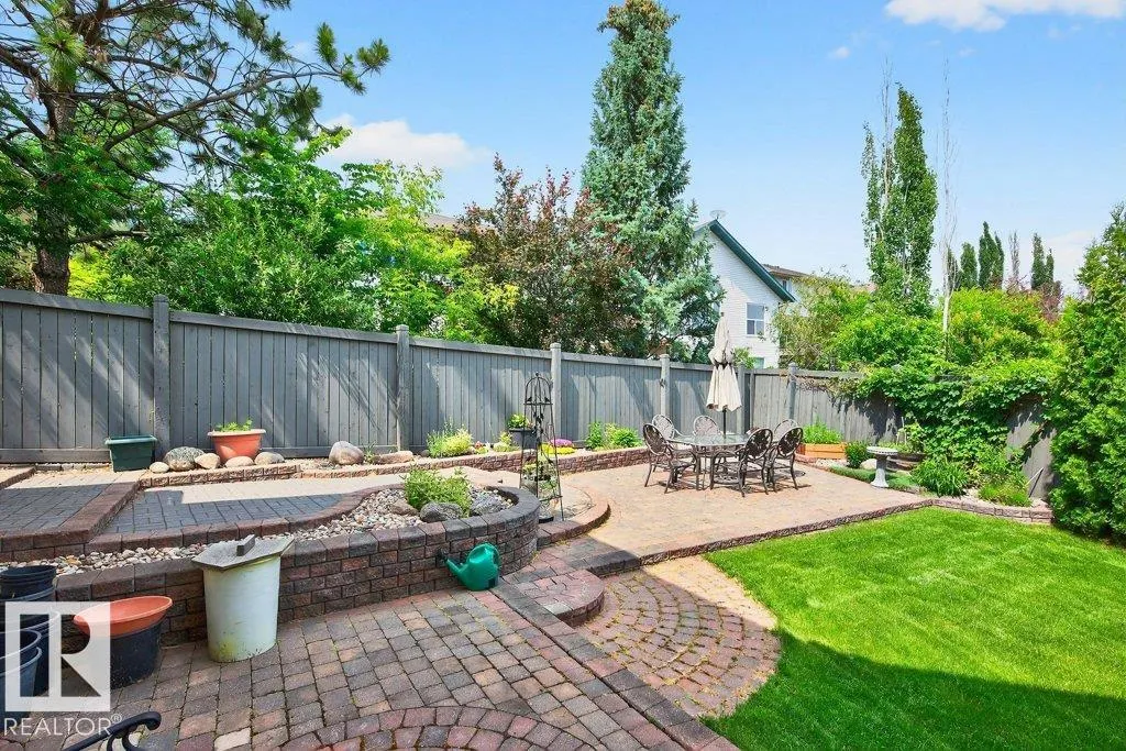 4 OTTER Crescent