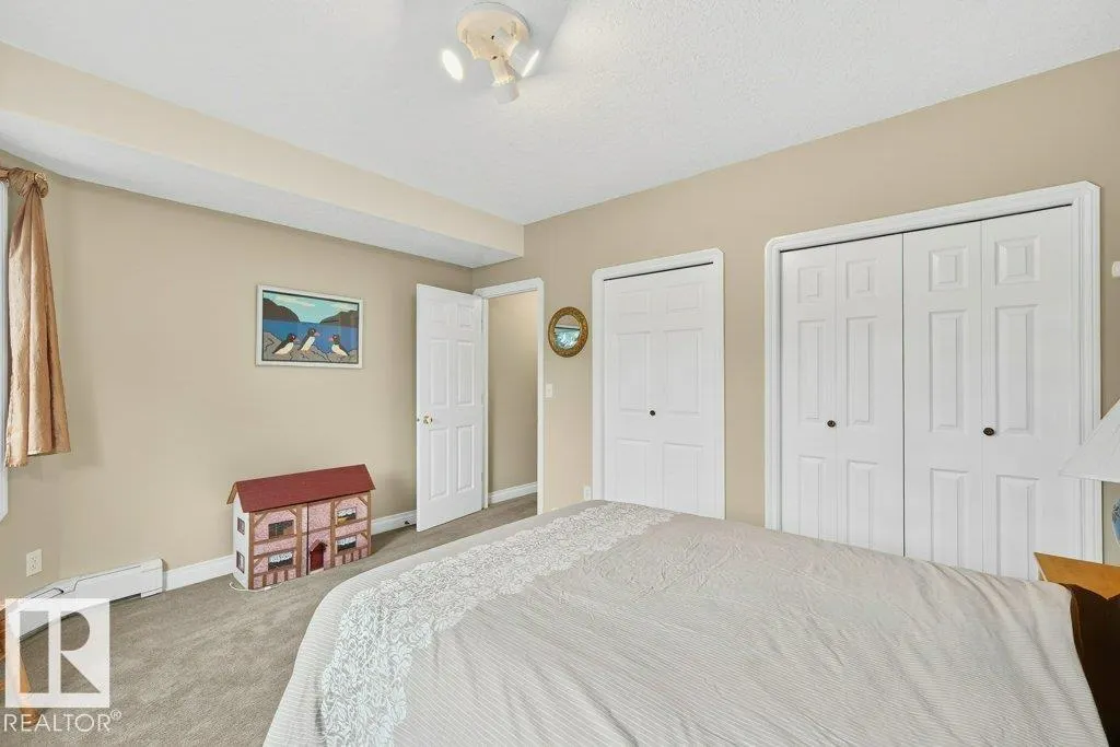 4 OTTER Crescent