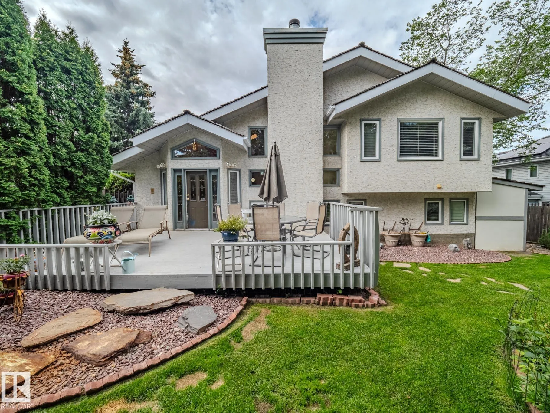 471 RONNING Street