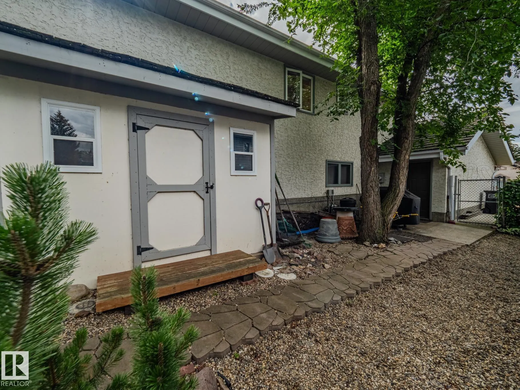 471 RONNING Street