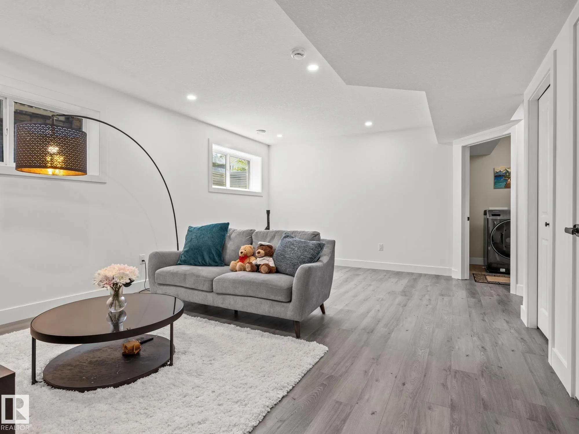 623 ORTONA Way