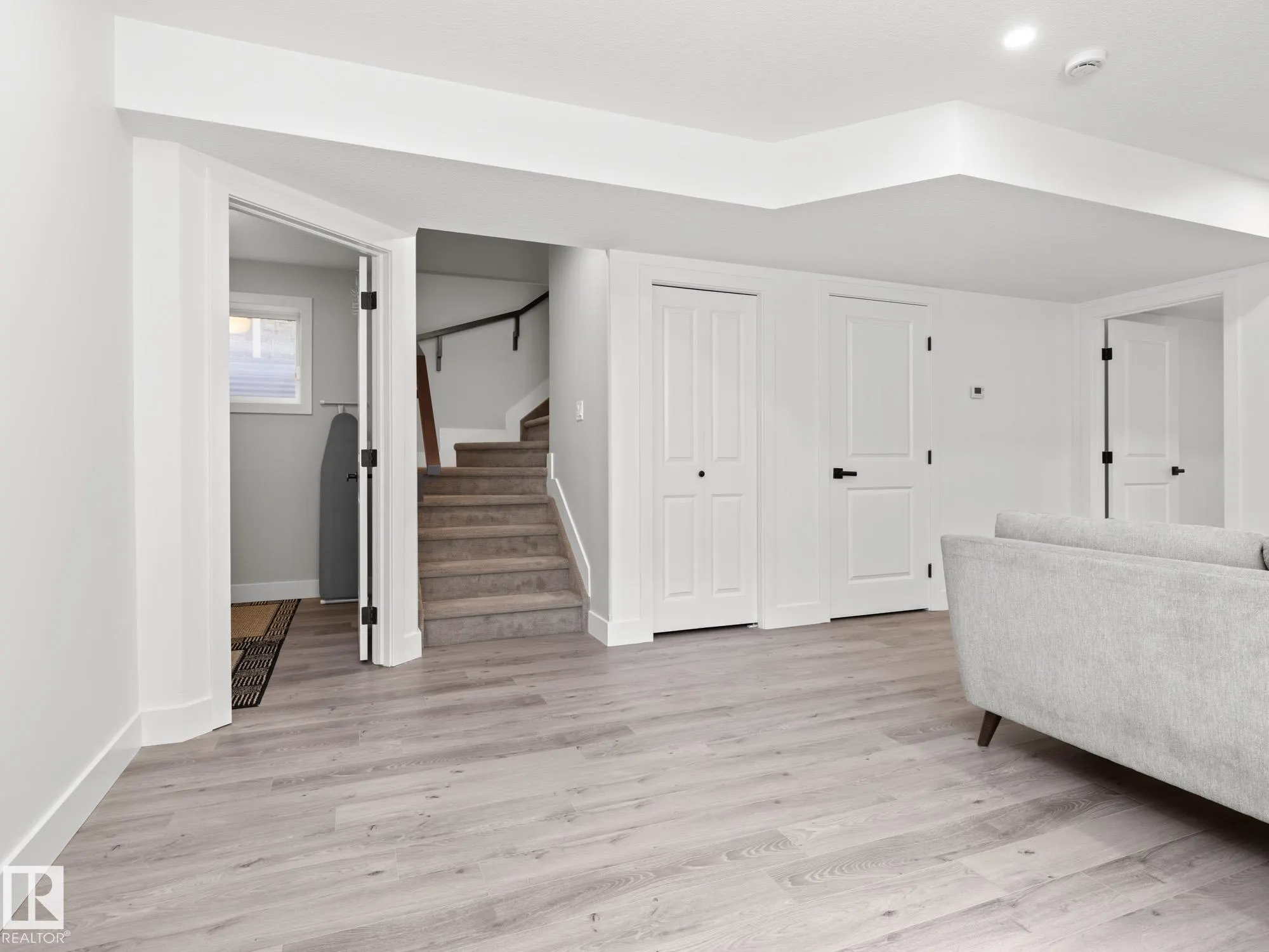623 ORTONA Way