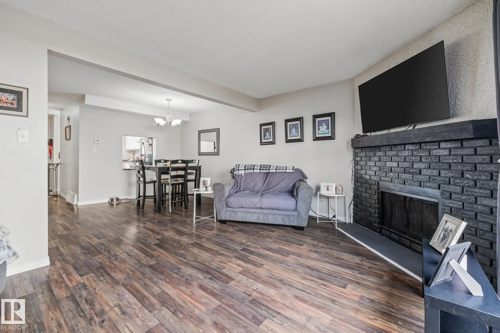 521 DUNLUCE Road