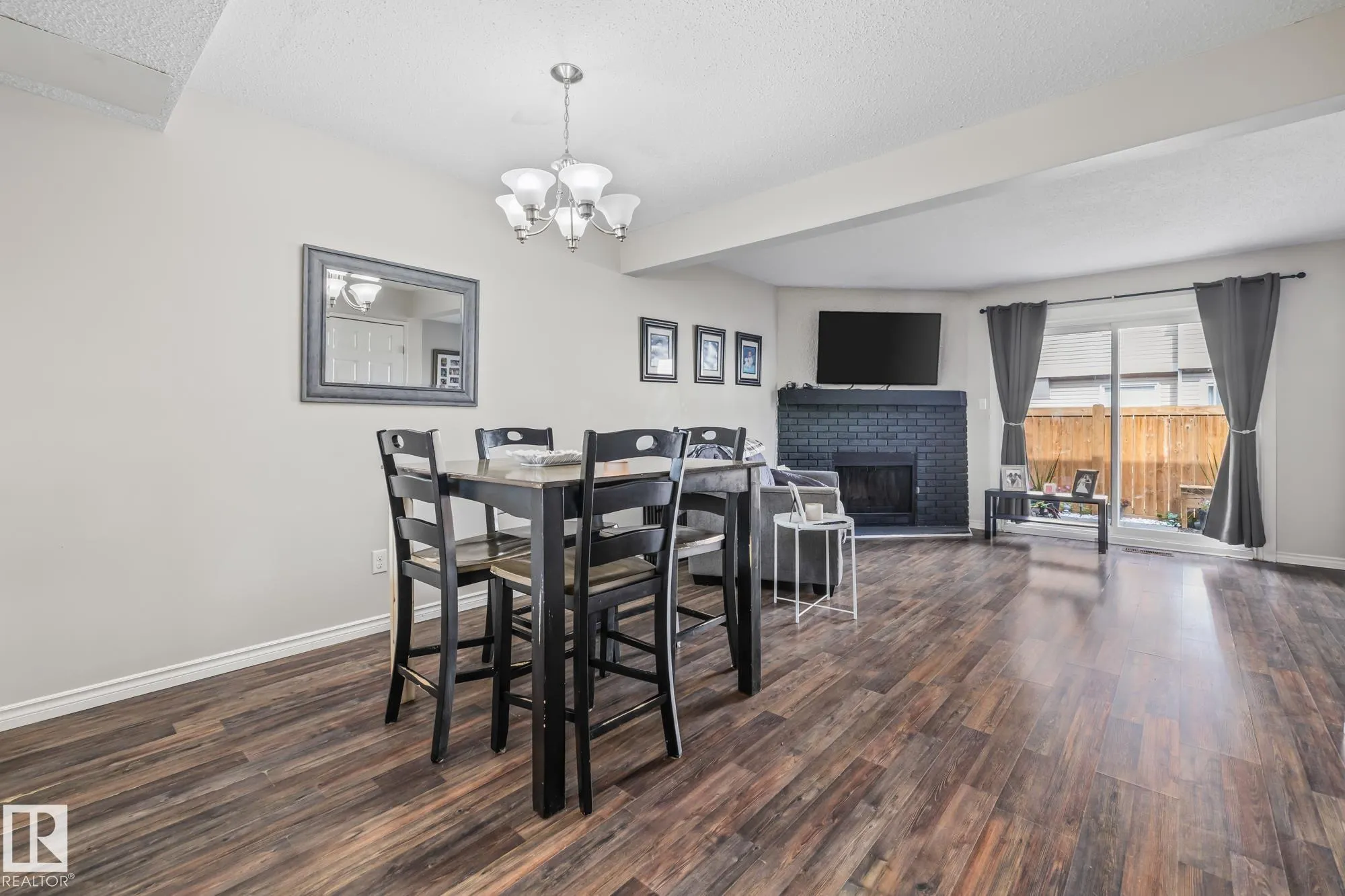 521 DUNLUCE Road
