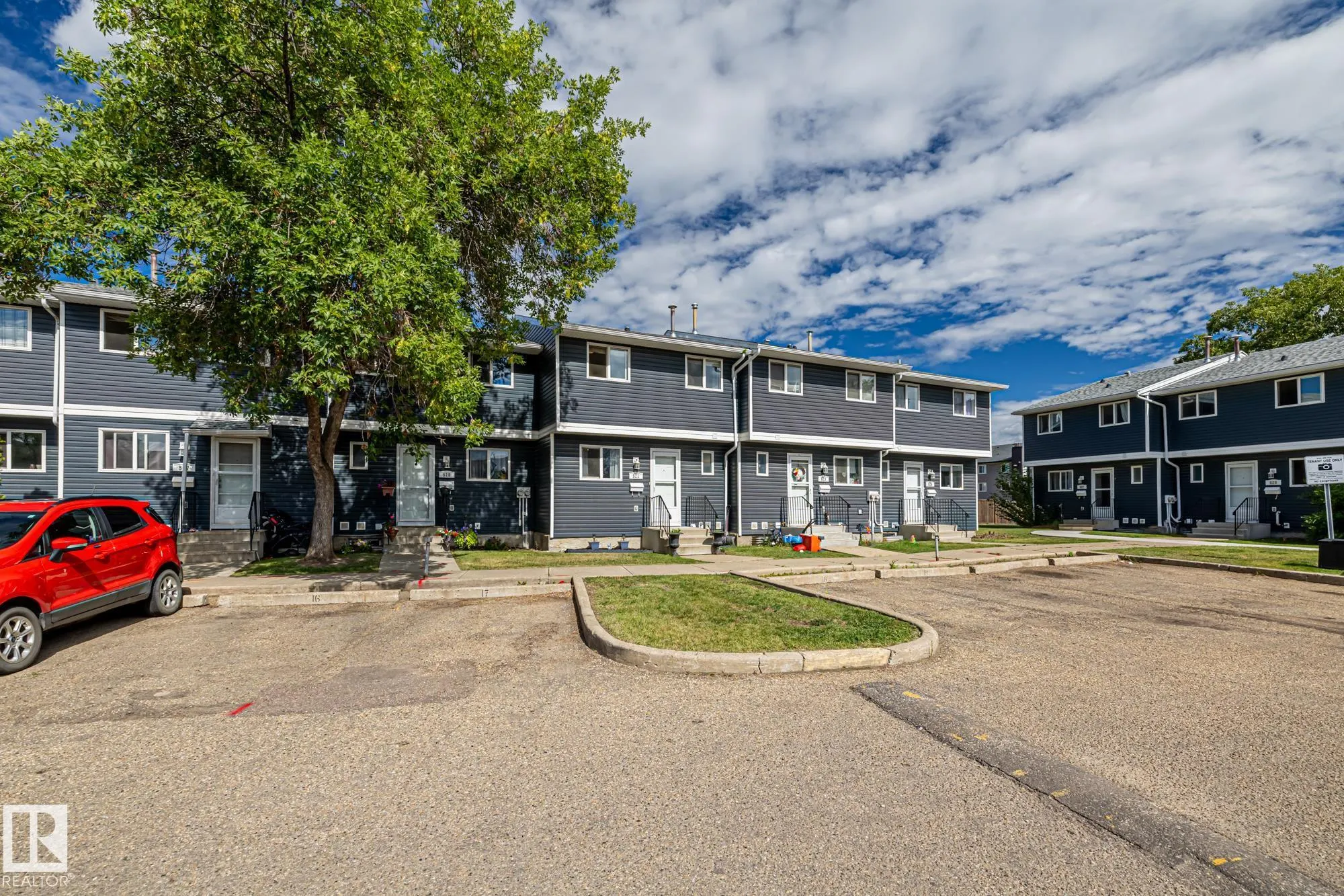 521 DUNLUCE Road