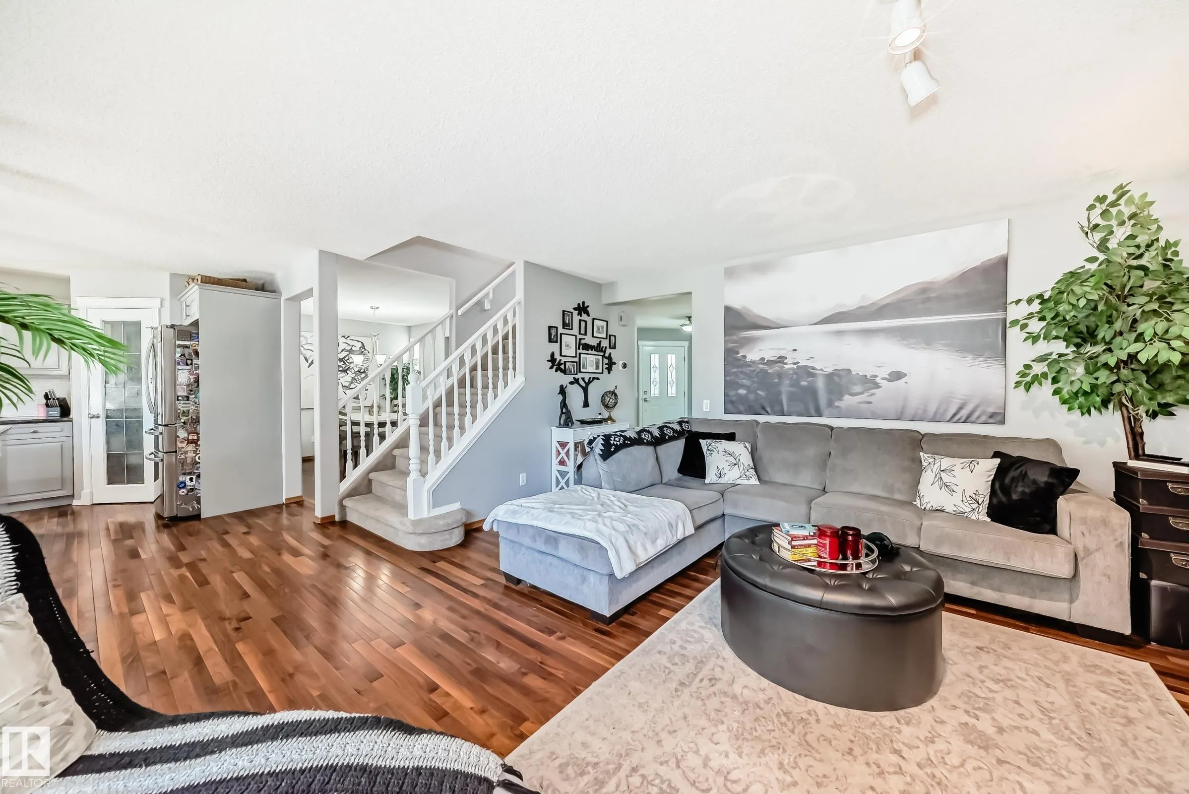 7 DELTA Place