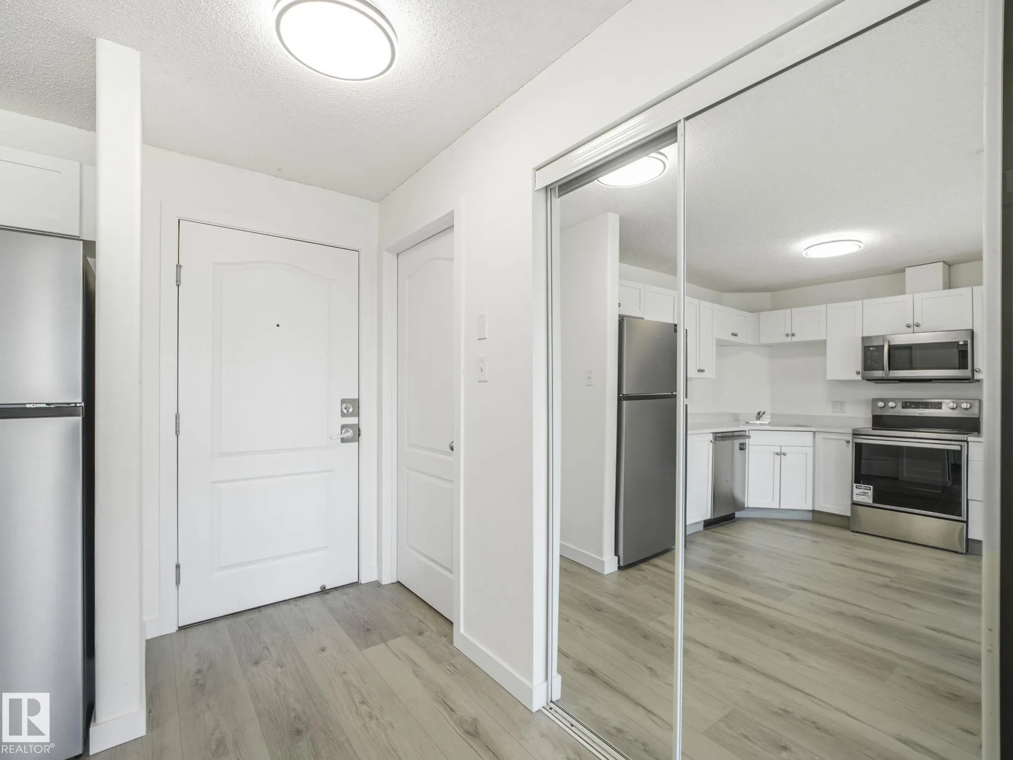 7331 SOUTH TERWILLEGAR Drive