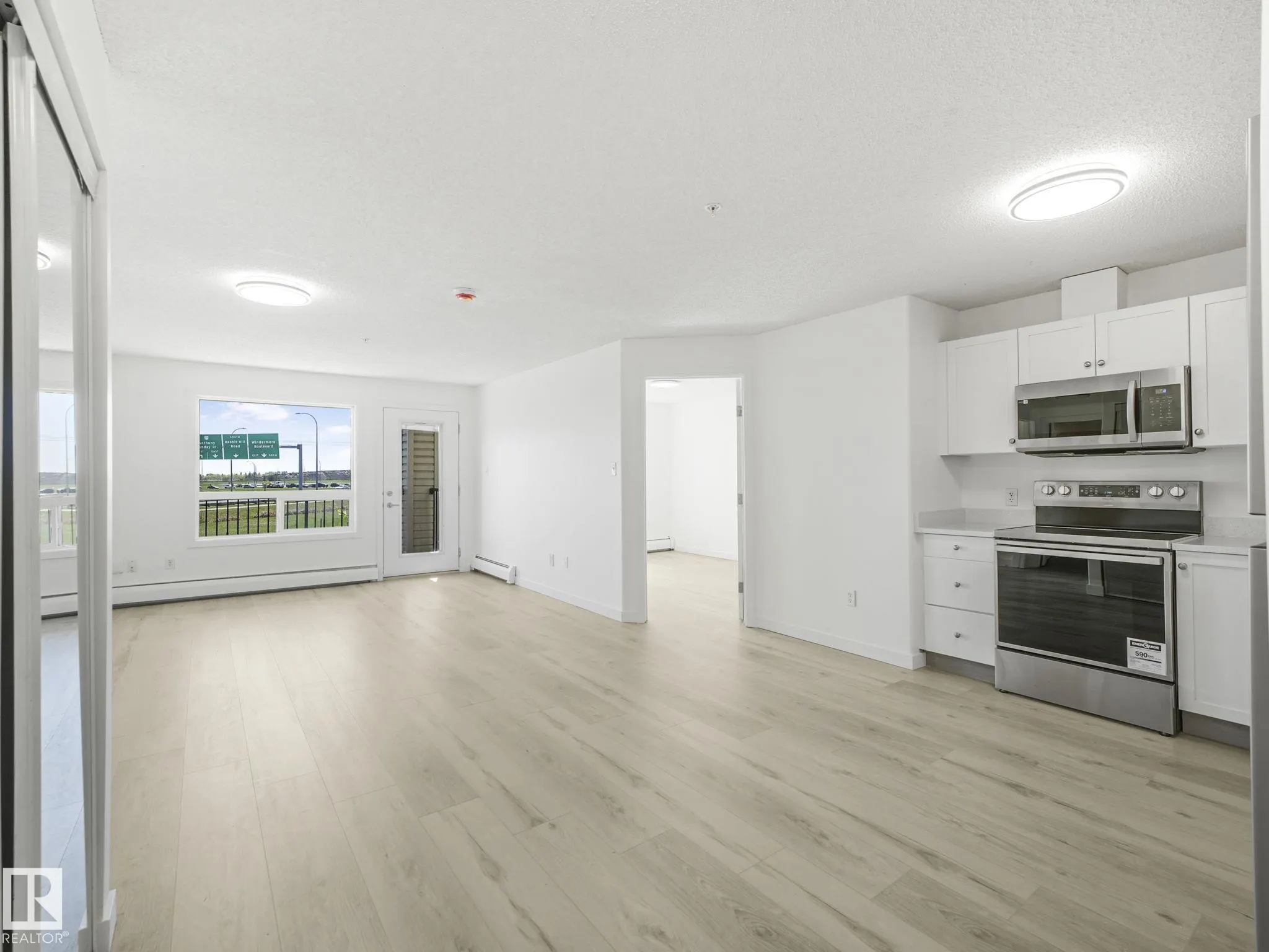 7331 SOUTH TERWILLEGAR Drive