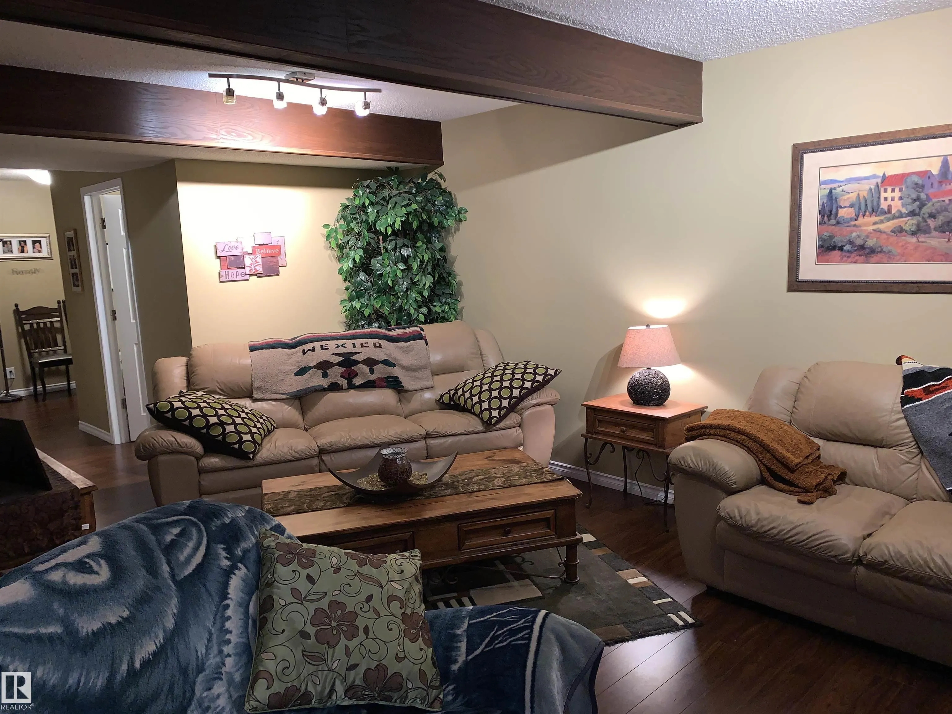 3818 ALLAN Drive