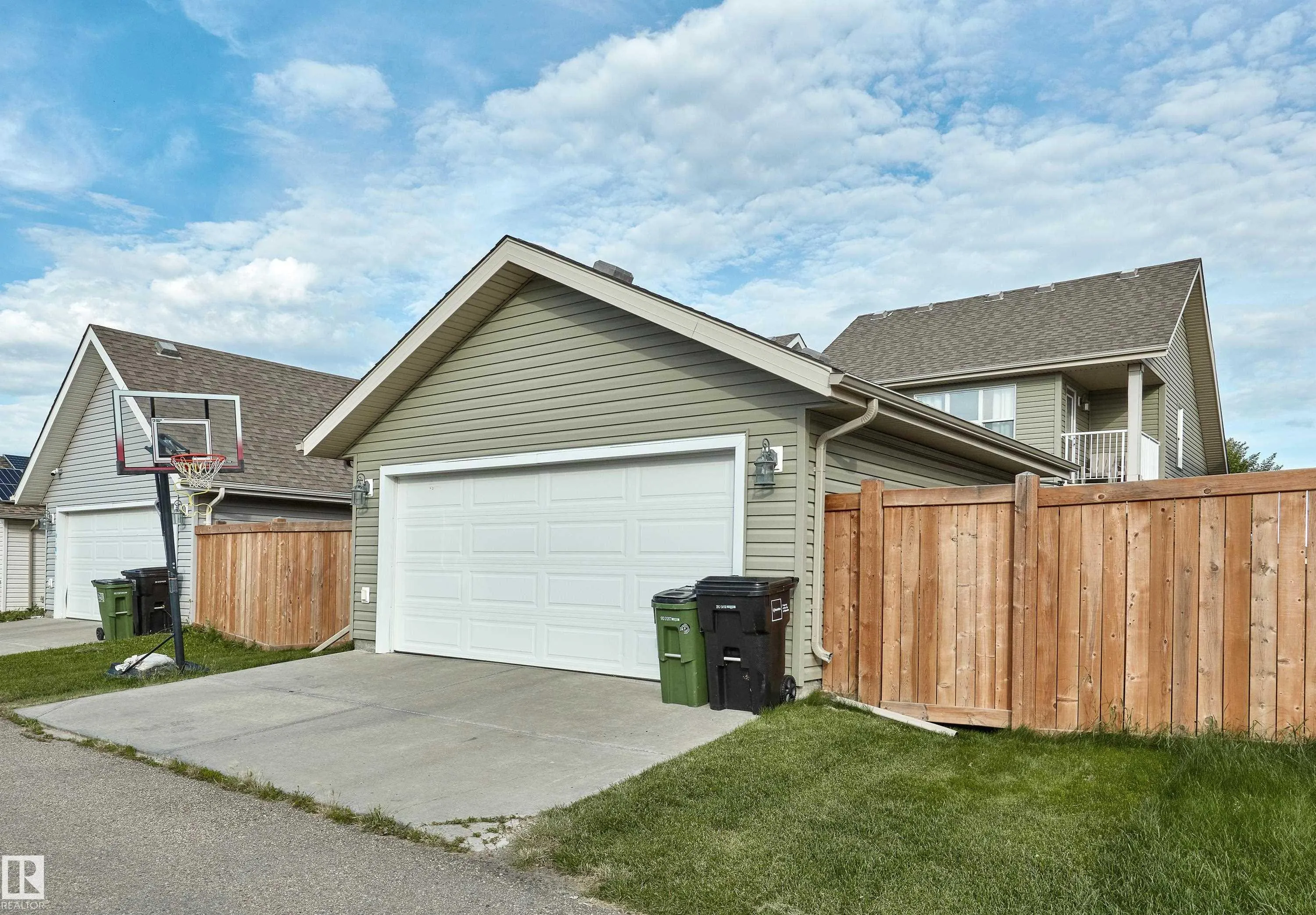 2114 Glenridding Way