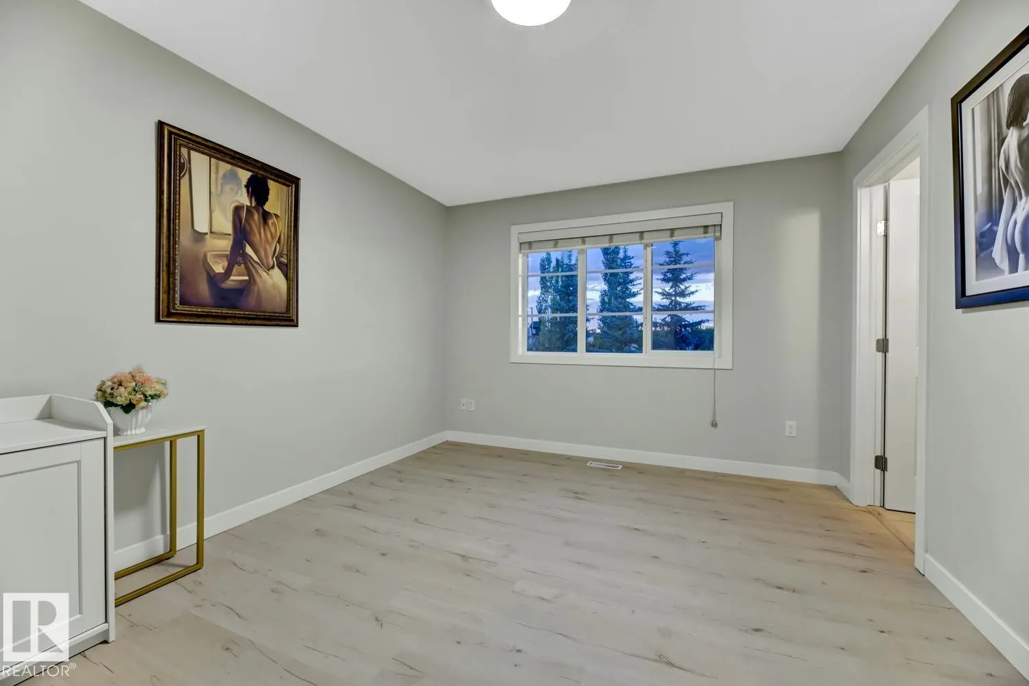 4950 TERWILLEGAR Common