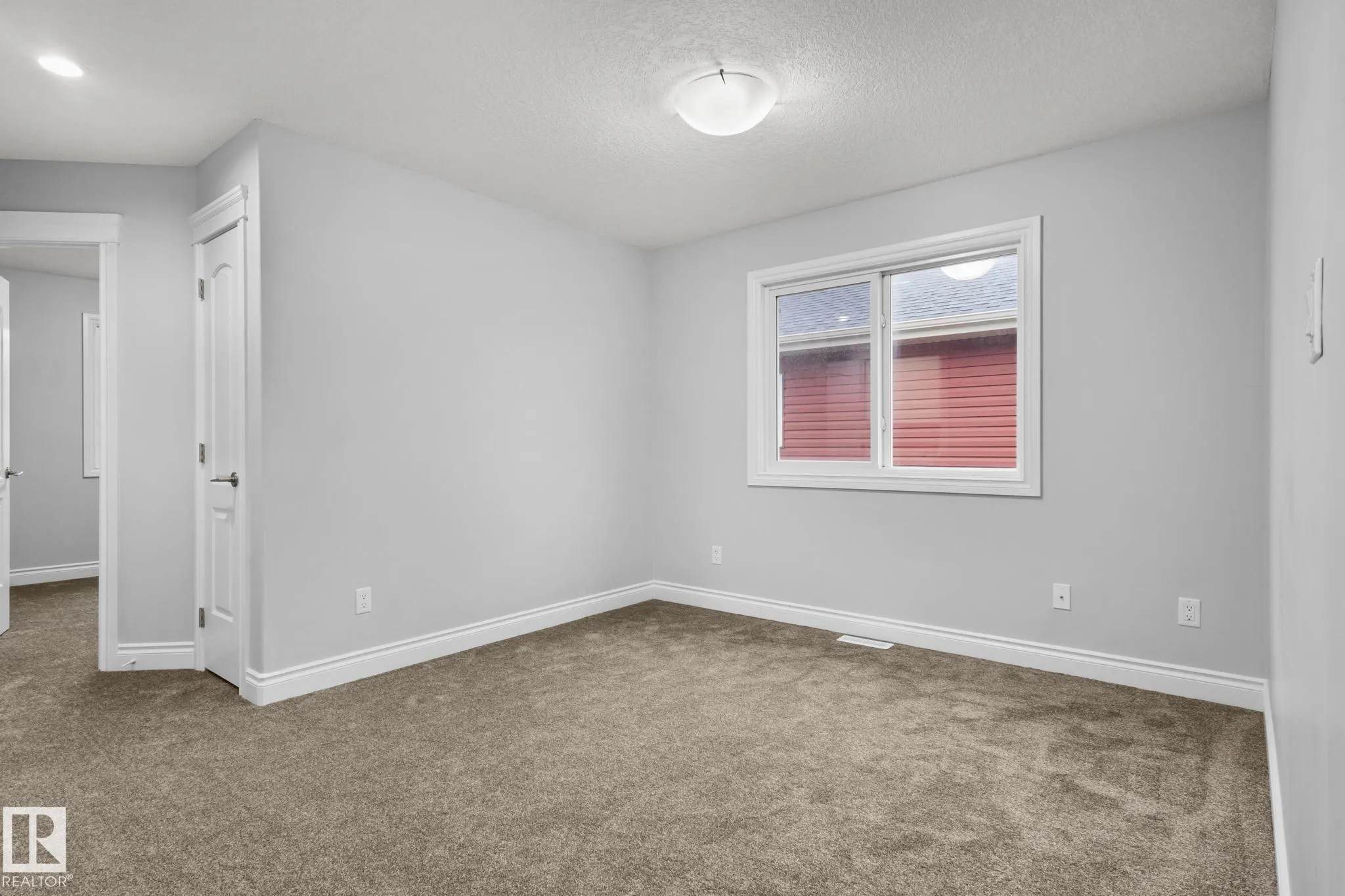4648 CHARLES Way