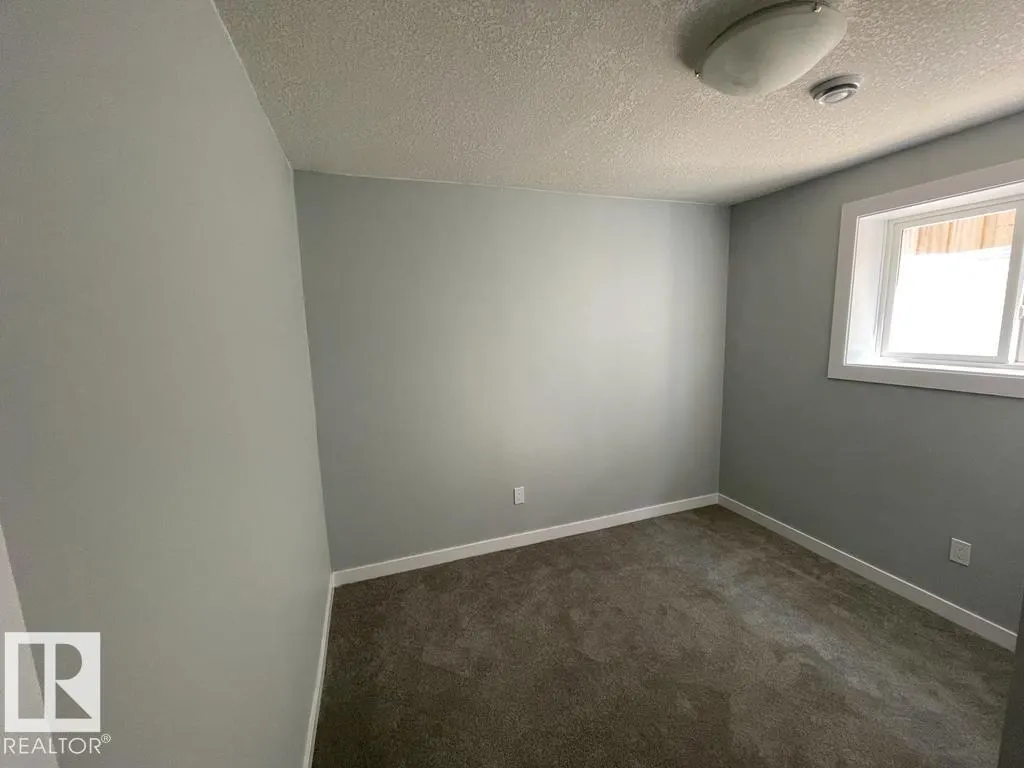 4648 CHARLES Way
