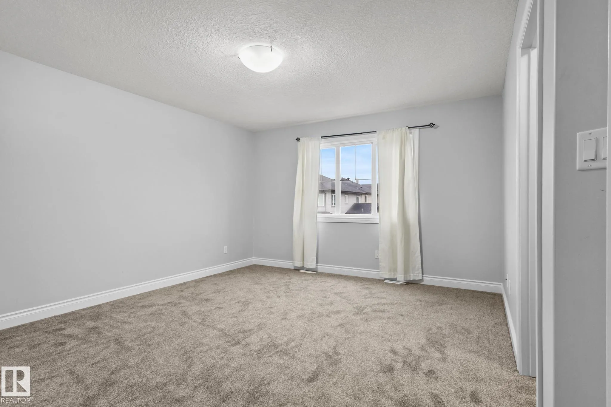 4648 CHARLES Way