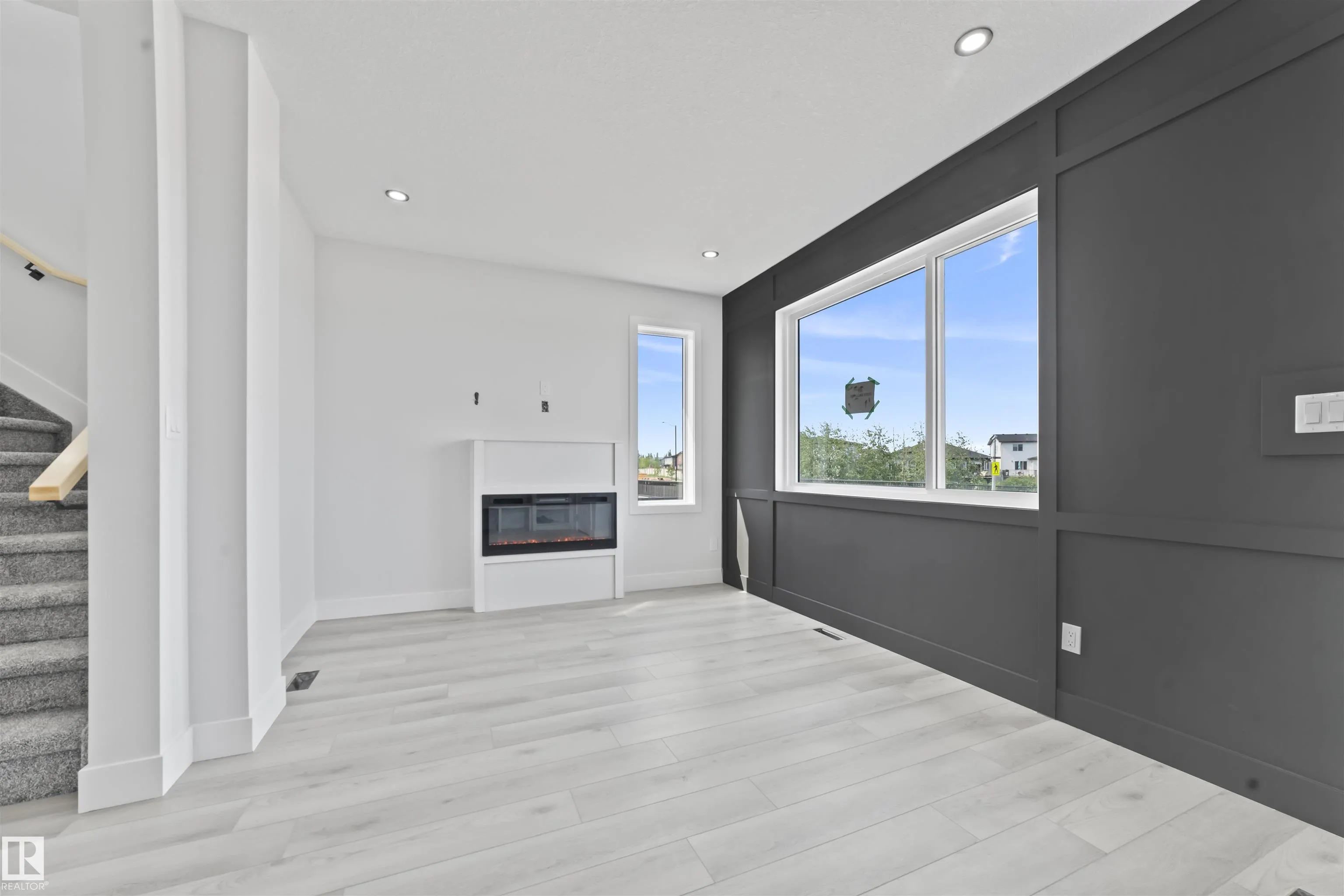 201 Deer Valley Drive