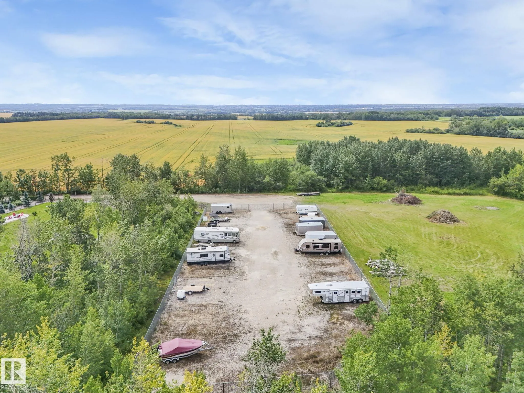 9A 53521 RGE ROAD 272