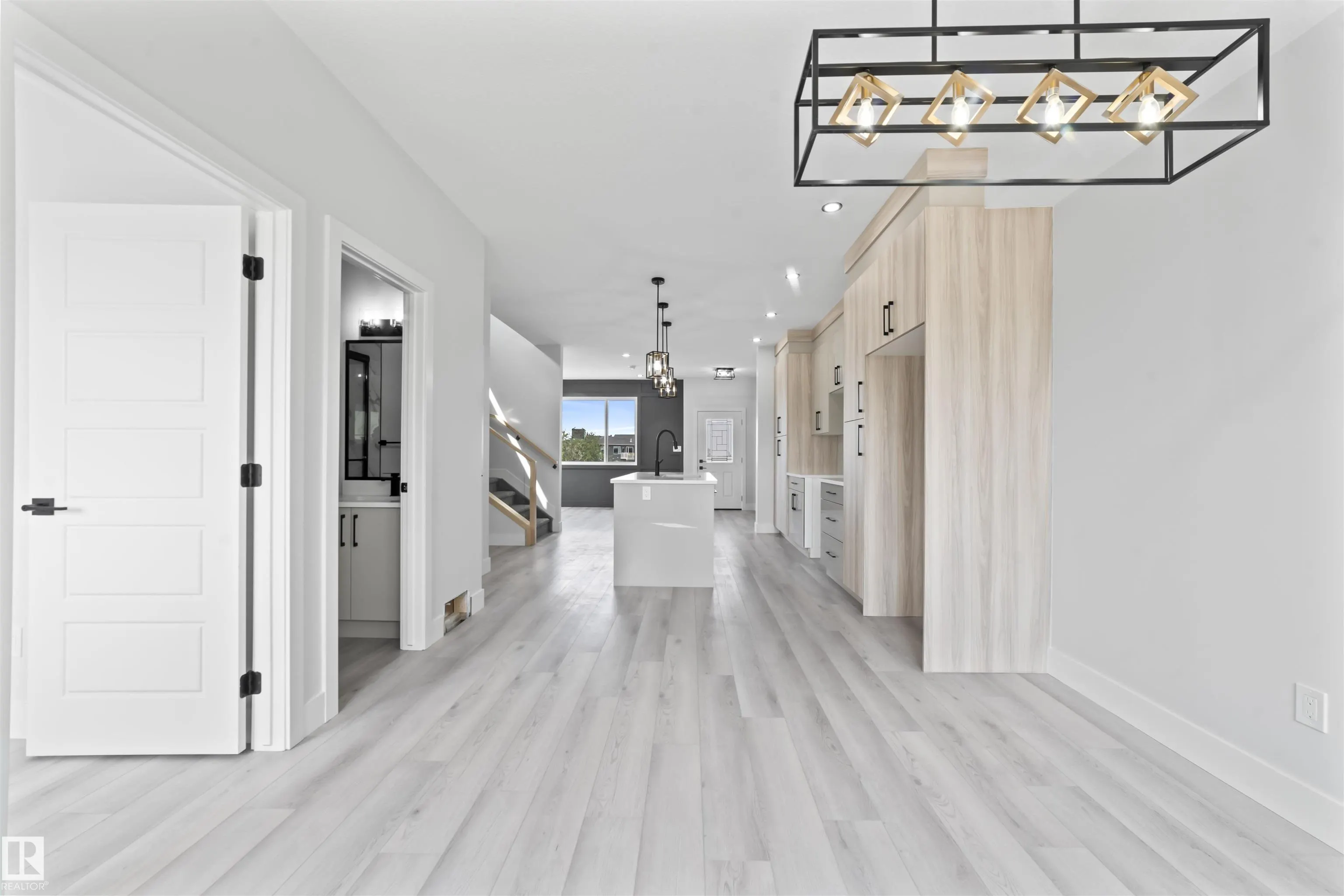 203 Deer Valley Drive