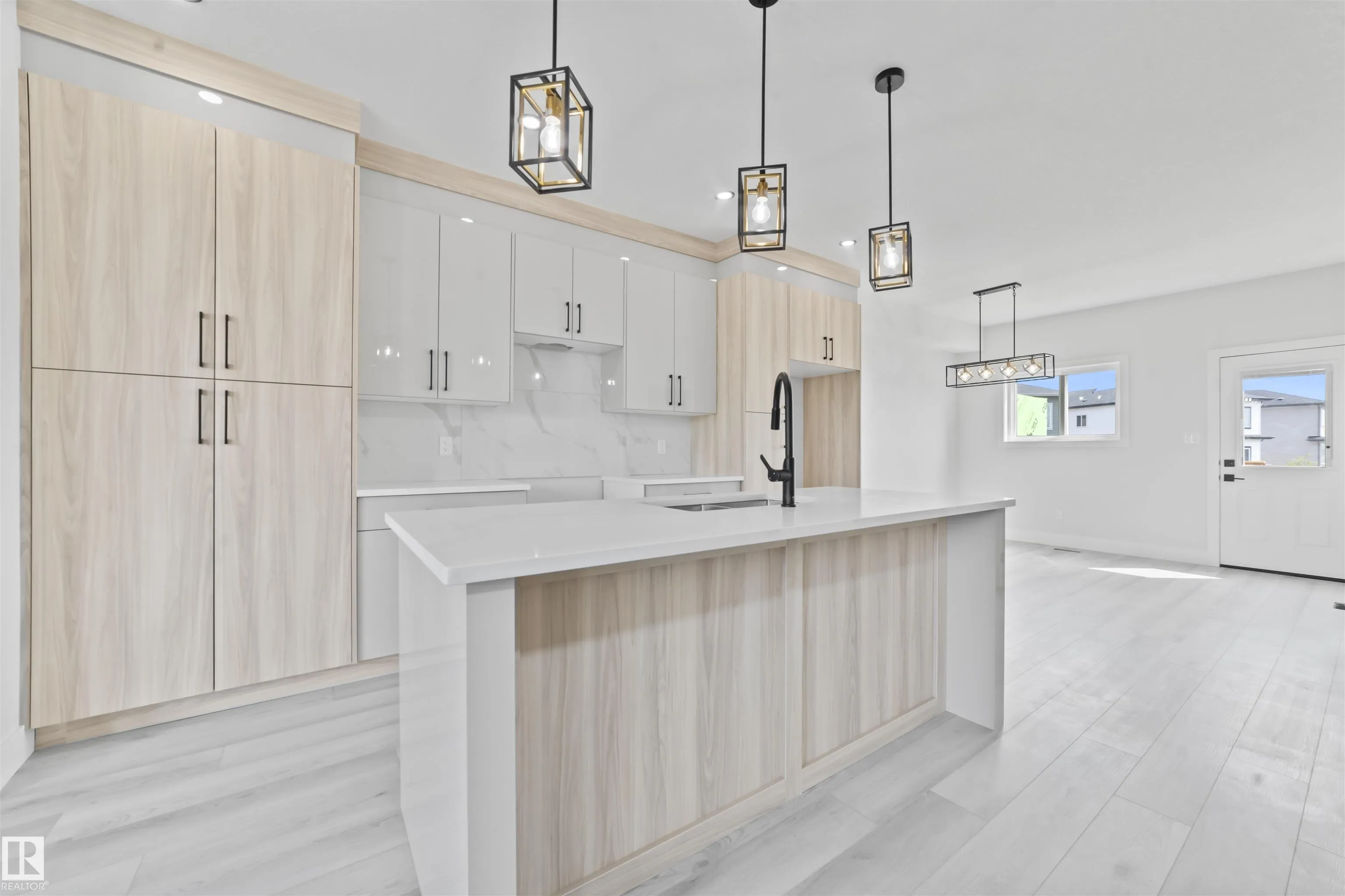 203 Deer Valley Drive