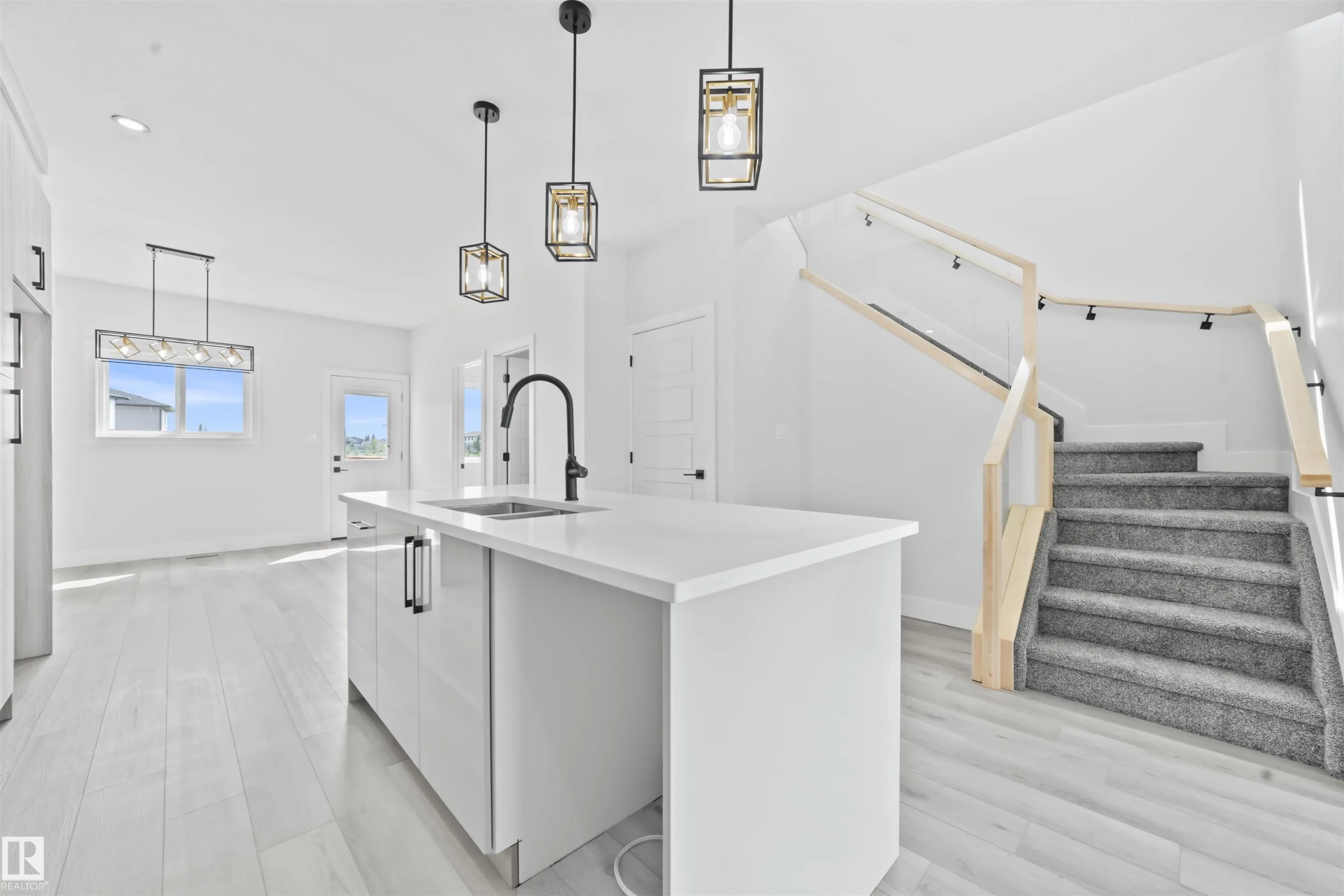 203 Deer Valley Drive