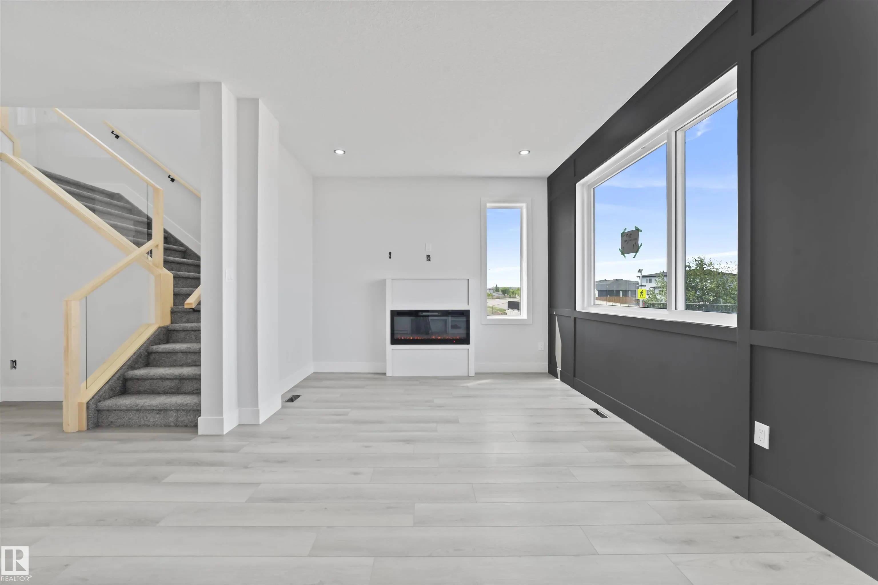 203 Deer Valley Drive
