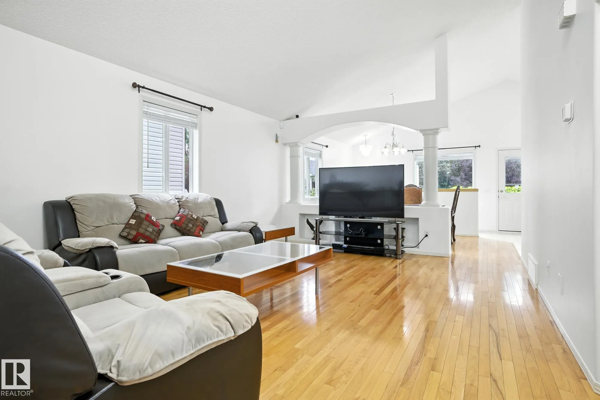 30 ELDORADO Drive