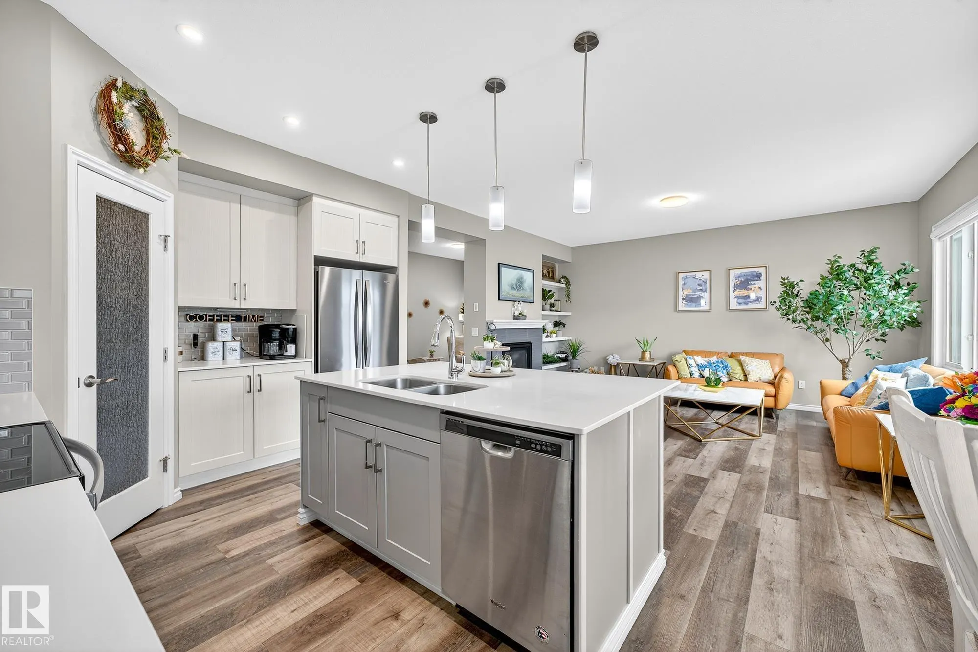 229 CALEDON Crescent