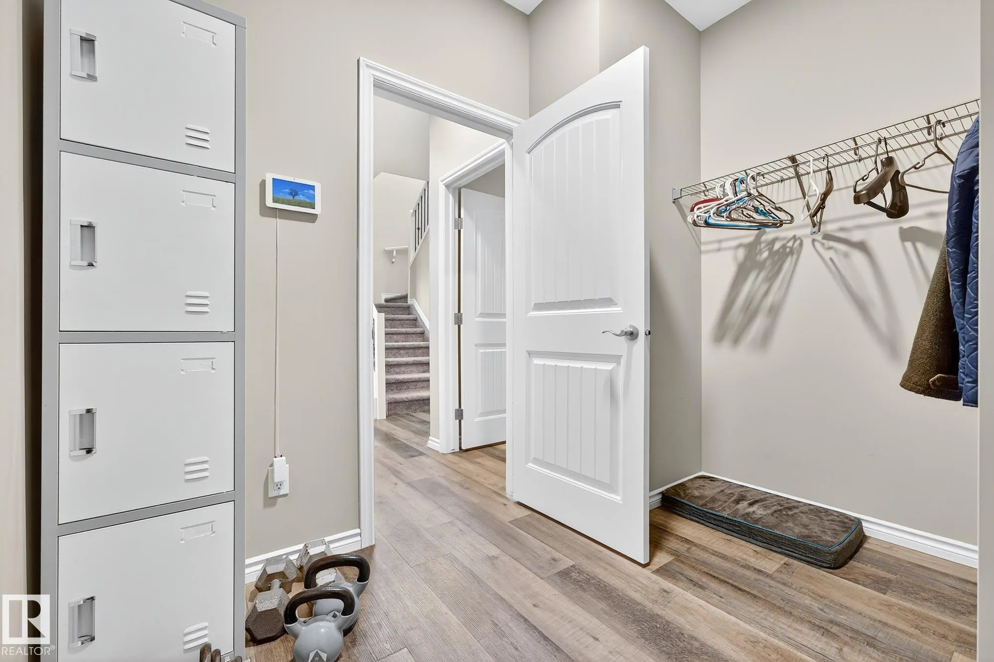 229 CALEDON Crescent