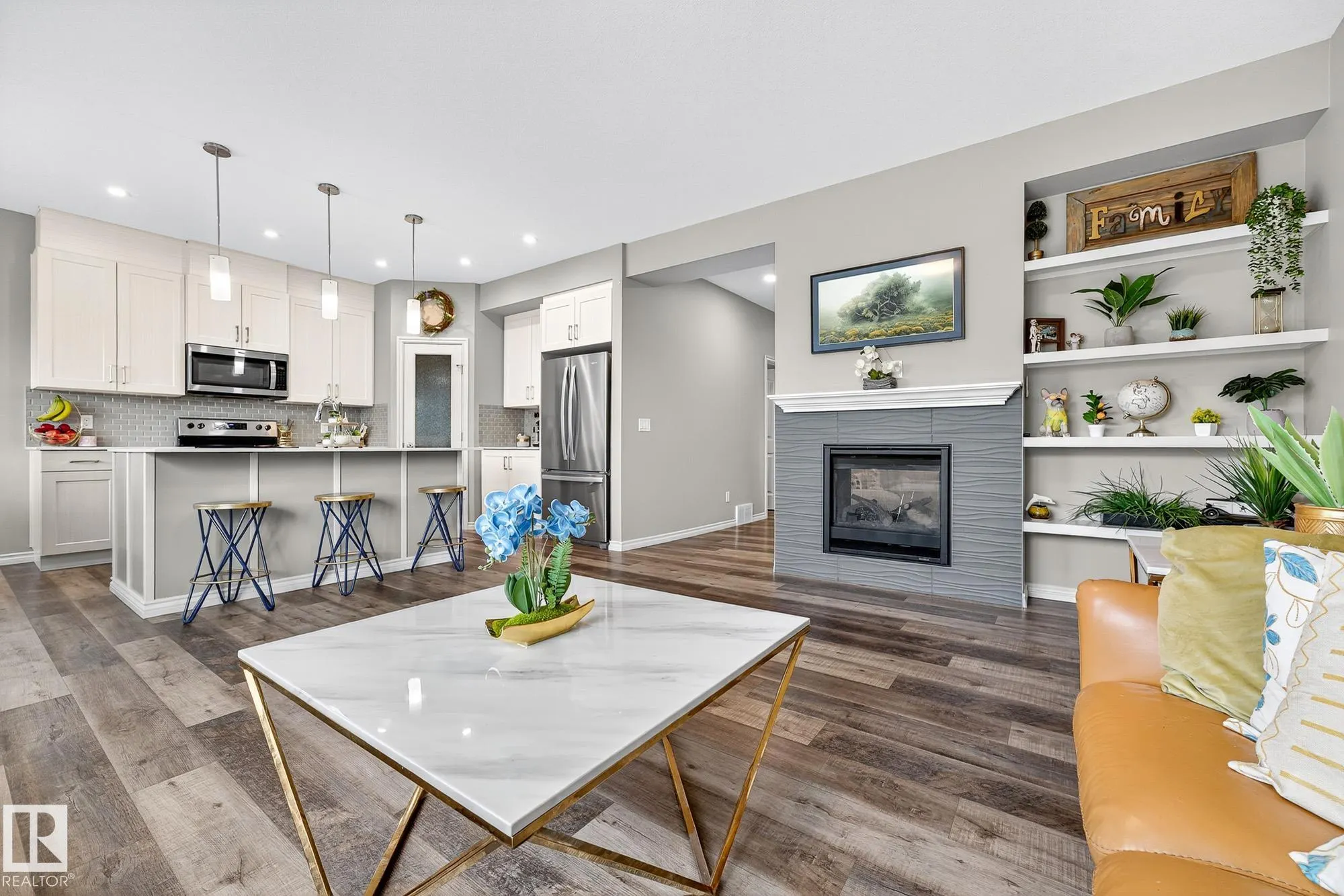 229 CALEDON Crescent