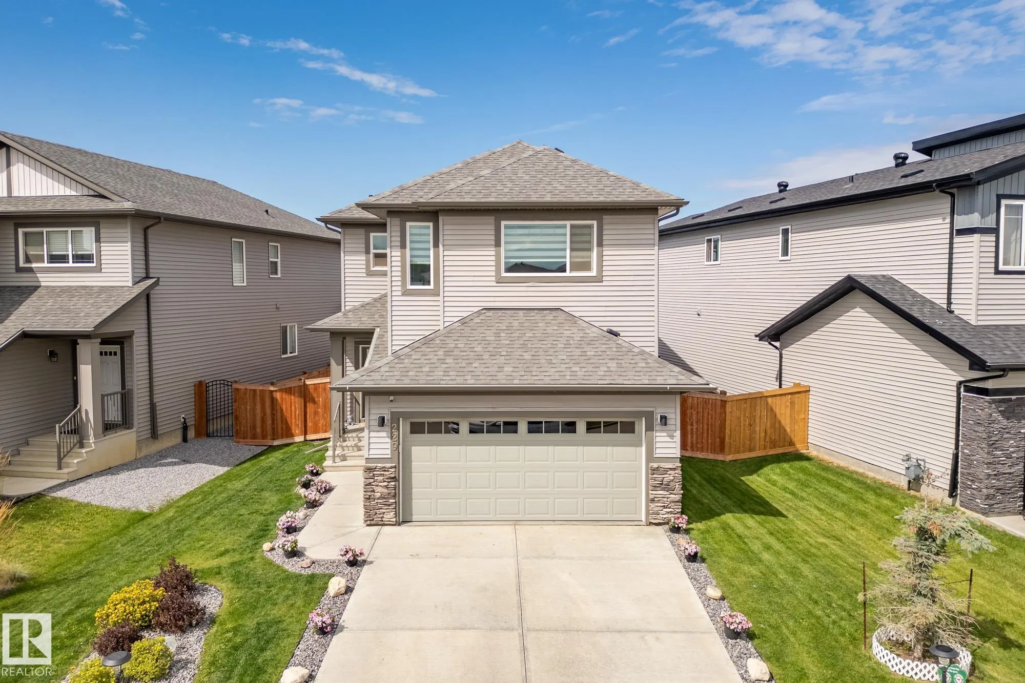 229 CALEDON Crescent