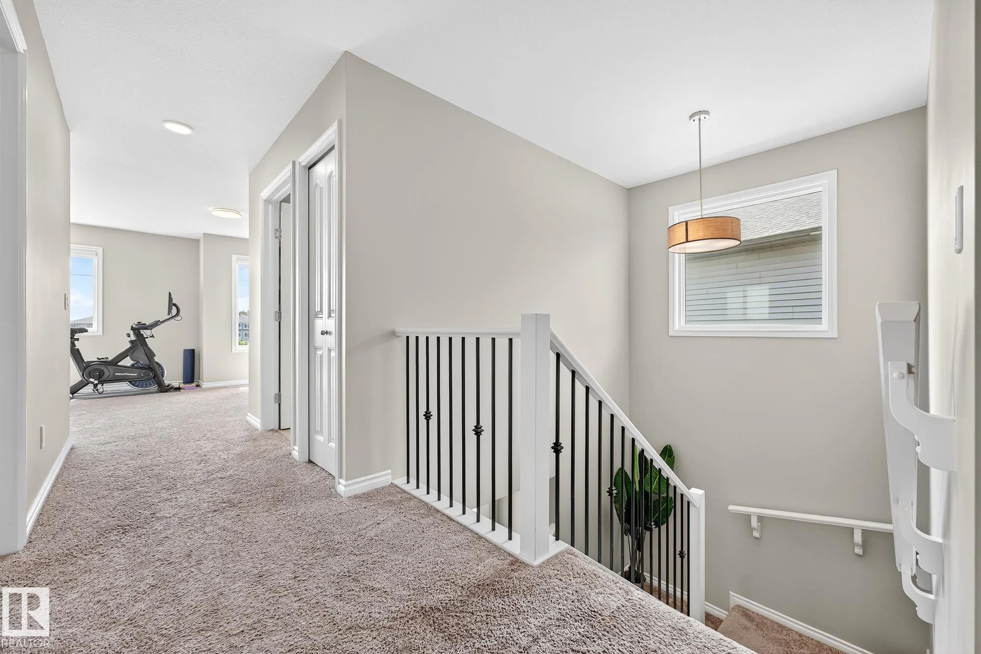 229 CALEDON Crescent