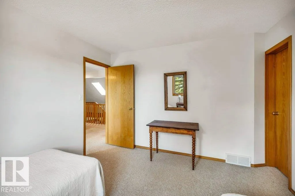 11 51127 Rge Rd 255