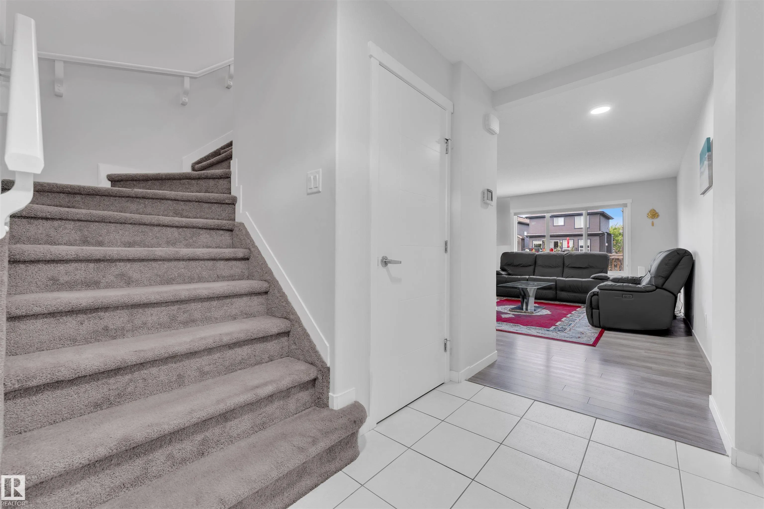3746 WEIDLE Crescent