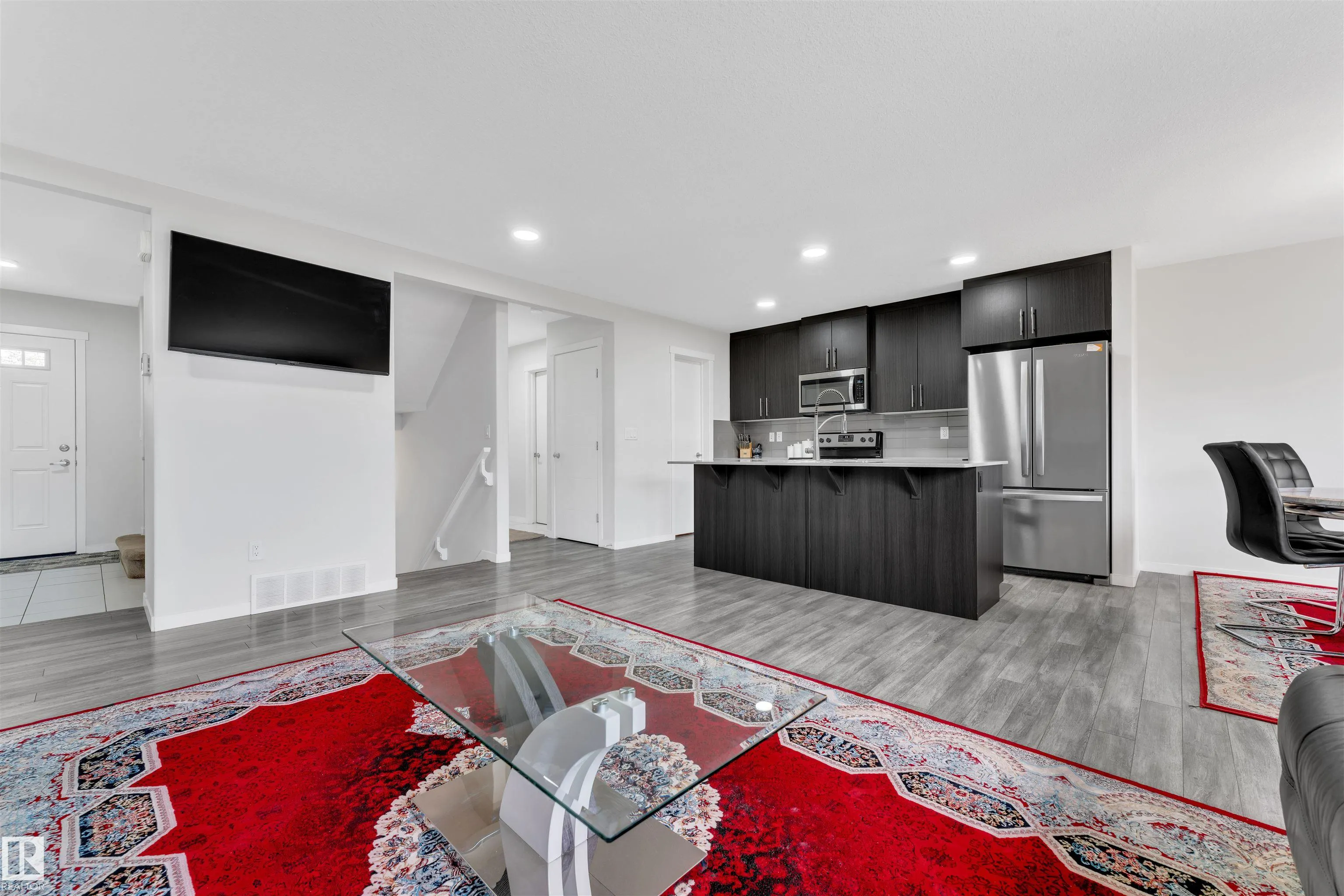 3746 WEIDLE Crescent