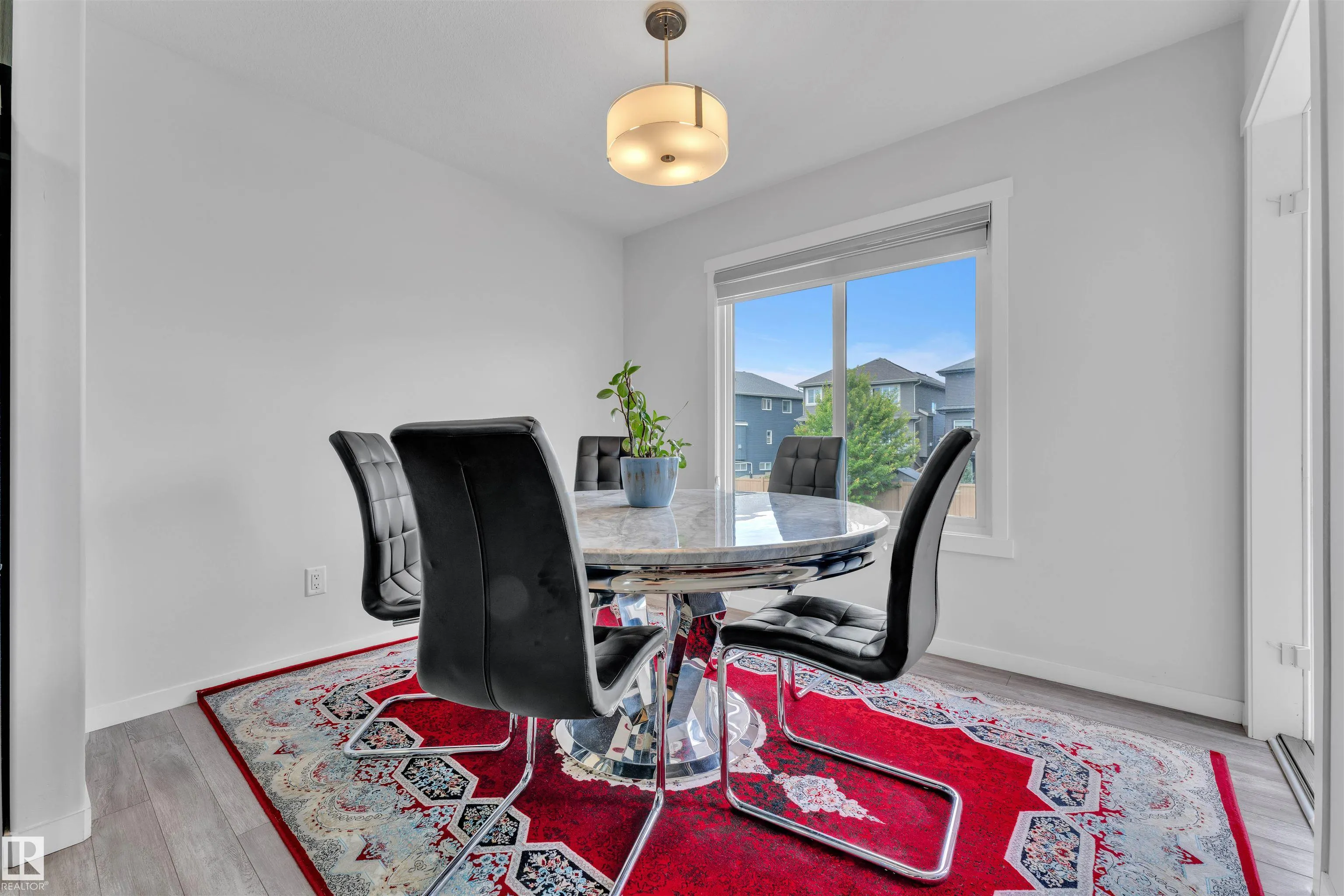 3746 WEIDLE Crescent