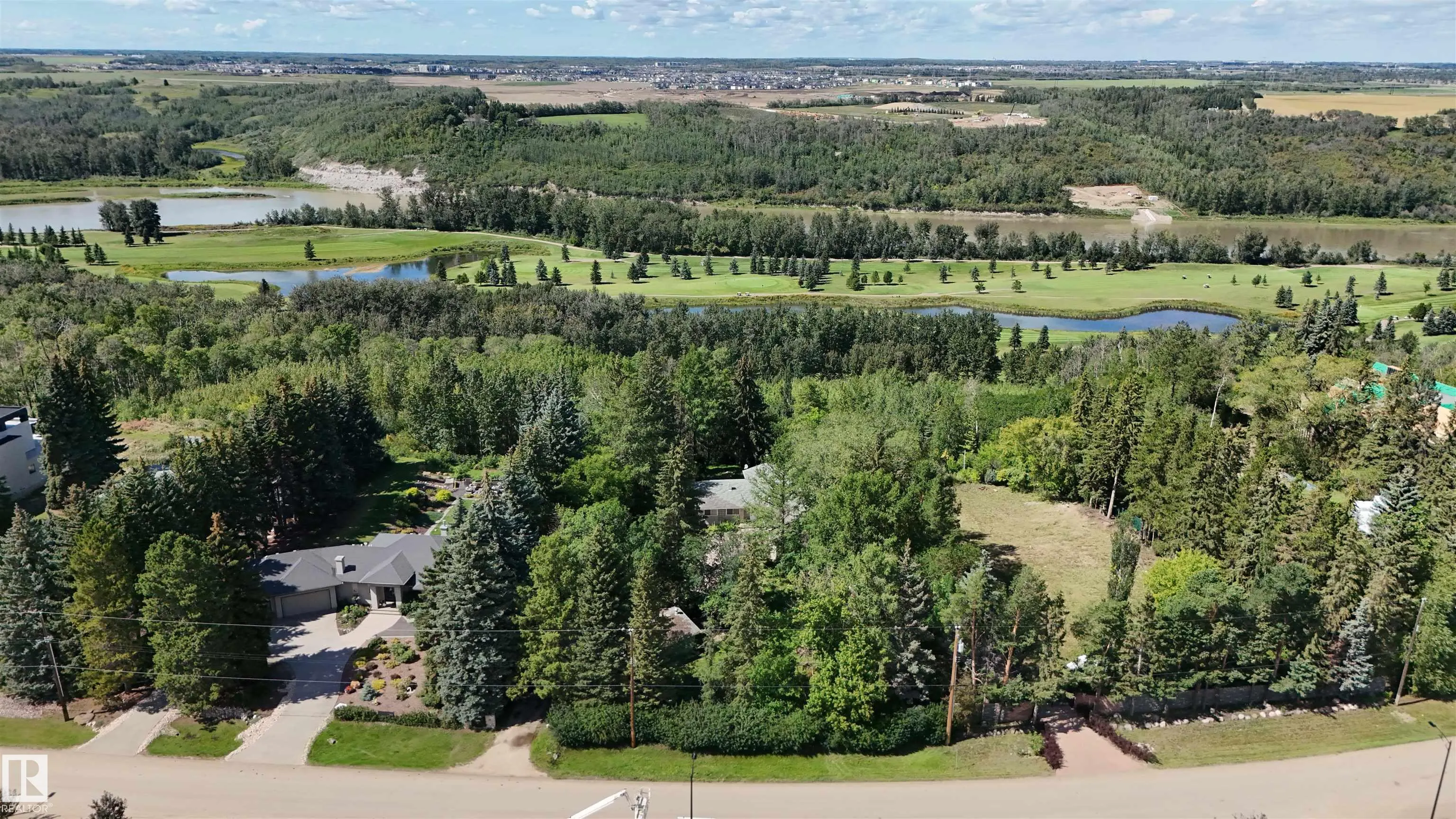 168 WINDERMERE Drive