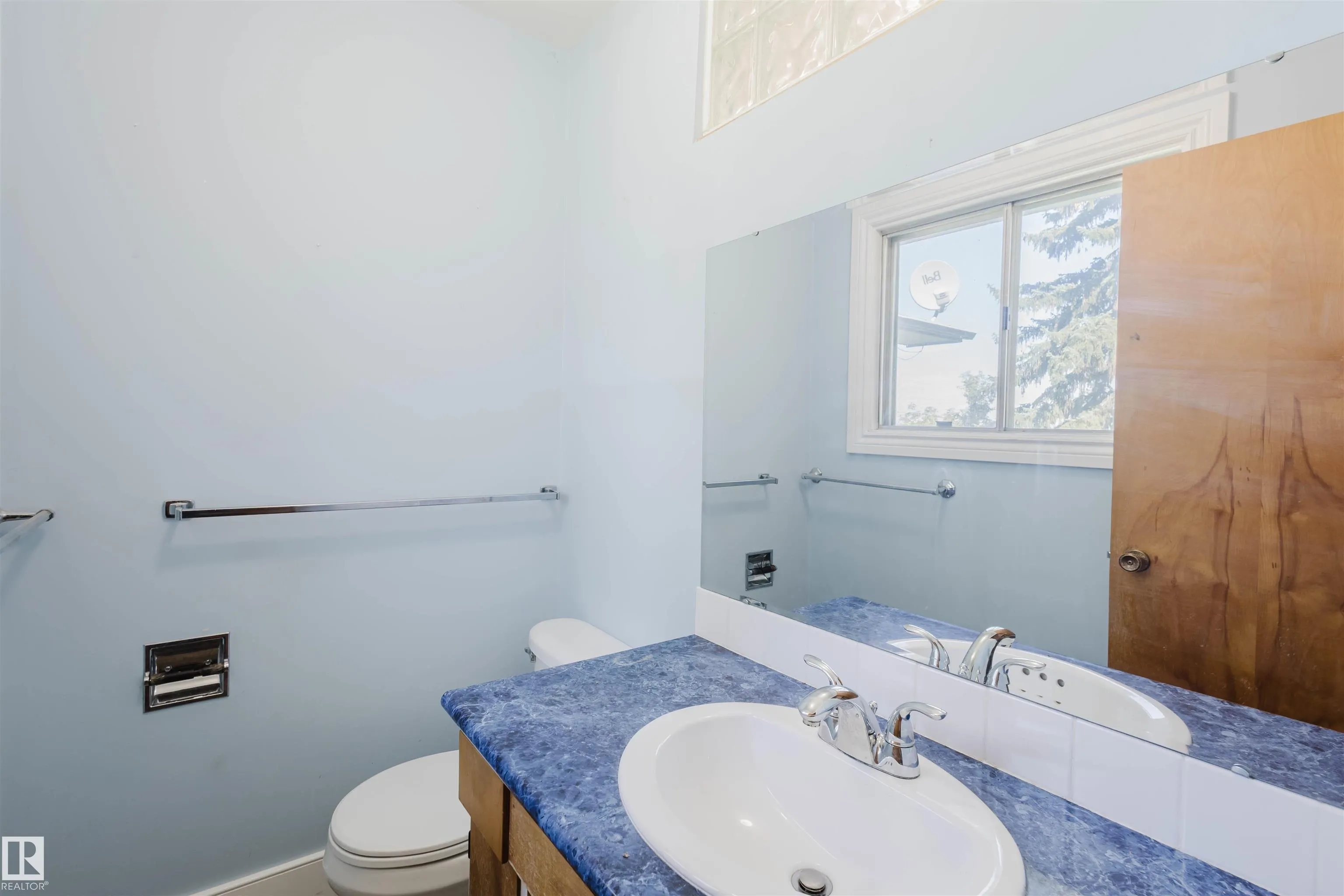 168 WINDERMERE Drive