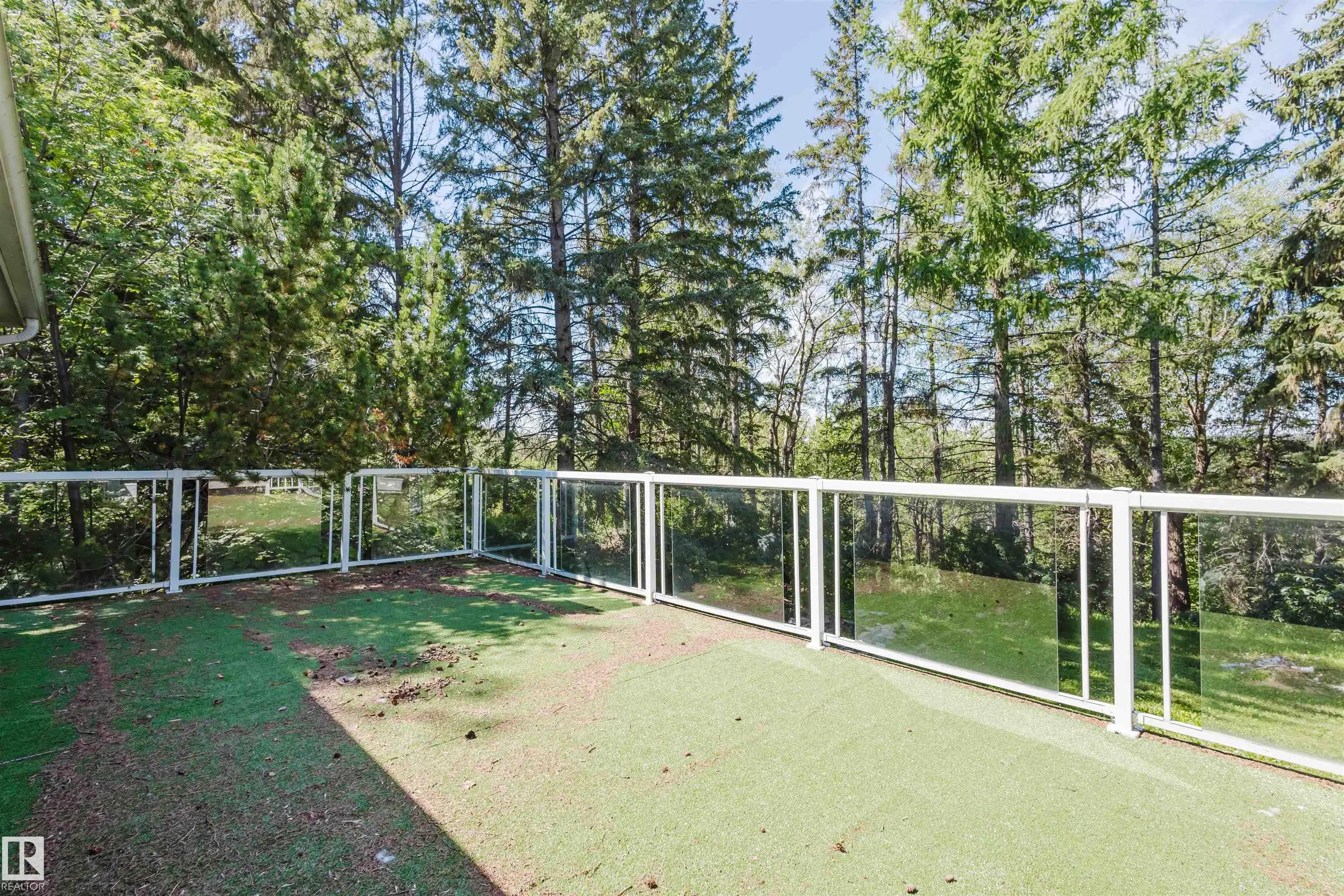 168 WINDERMERE Drive